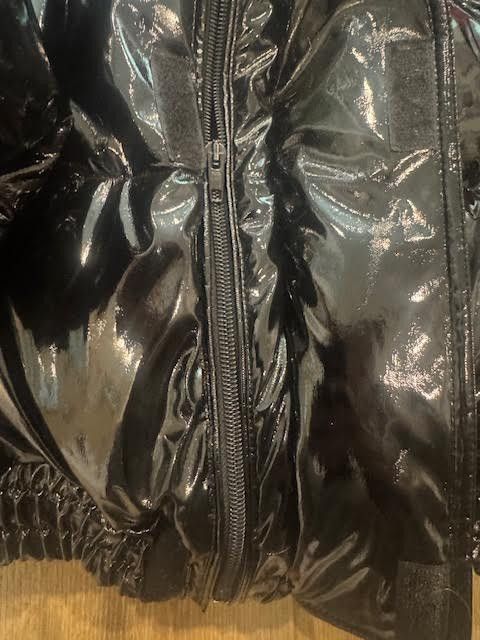 Vetements Vetements AW17 black "Miss Webcam " Puffer Size US M / EU 48-50 / 2 - 18 Thumbnail