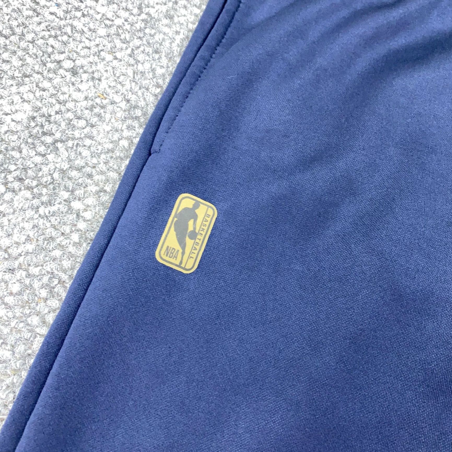 NBA VINTAGE NBA Pants Mens Medium Navy Blue Basketball Joggers Sweatpants Licensed Apparel Size US 31 - 4 Thumbnail