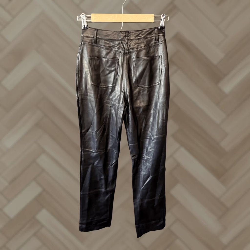 Oak + Fort Oak + Fort Womens Black Faux Leather Straight Leg Pants Size 0 Size 25" / US 0 / IT 36 - 1 Thumbnail