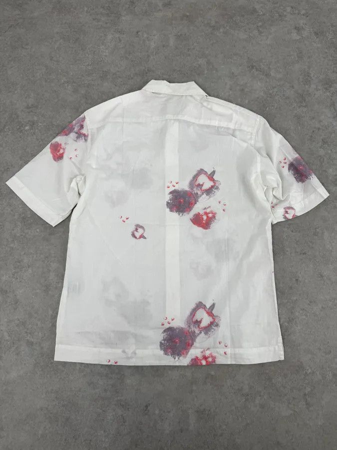 Marithe + Francois Girbaud Marithé + François Girbaud White Strawberry Pattern Short-Sleeve Shirt Size US M / EU 48-50 / 2 - 4 Thumbnail