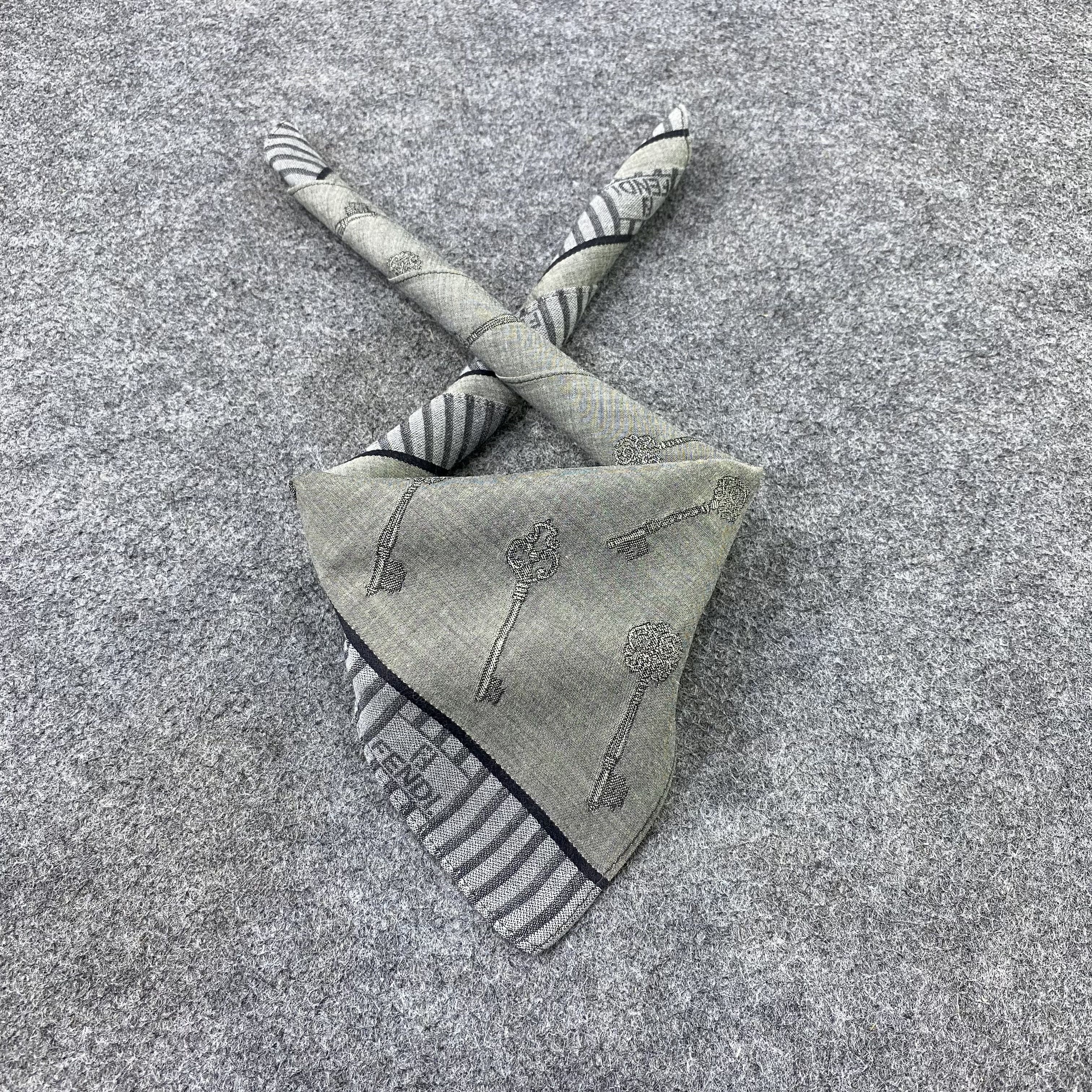 Fendi Fendi Handkerchief Neckerchief Bandana-B1906 Size ONE SIZE - 2 Thumbnail