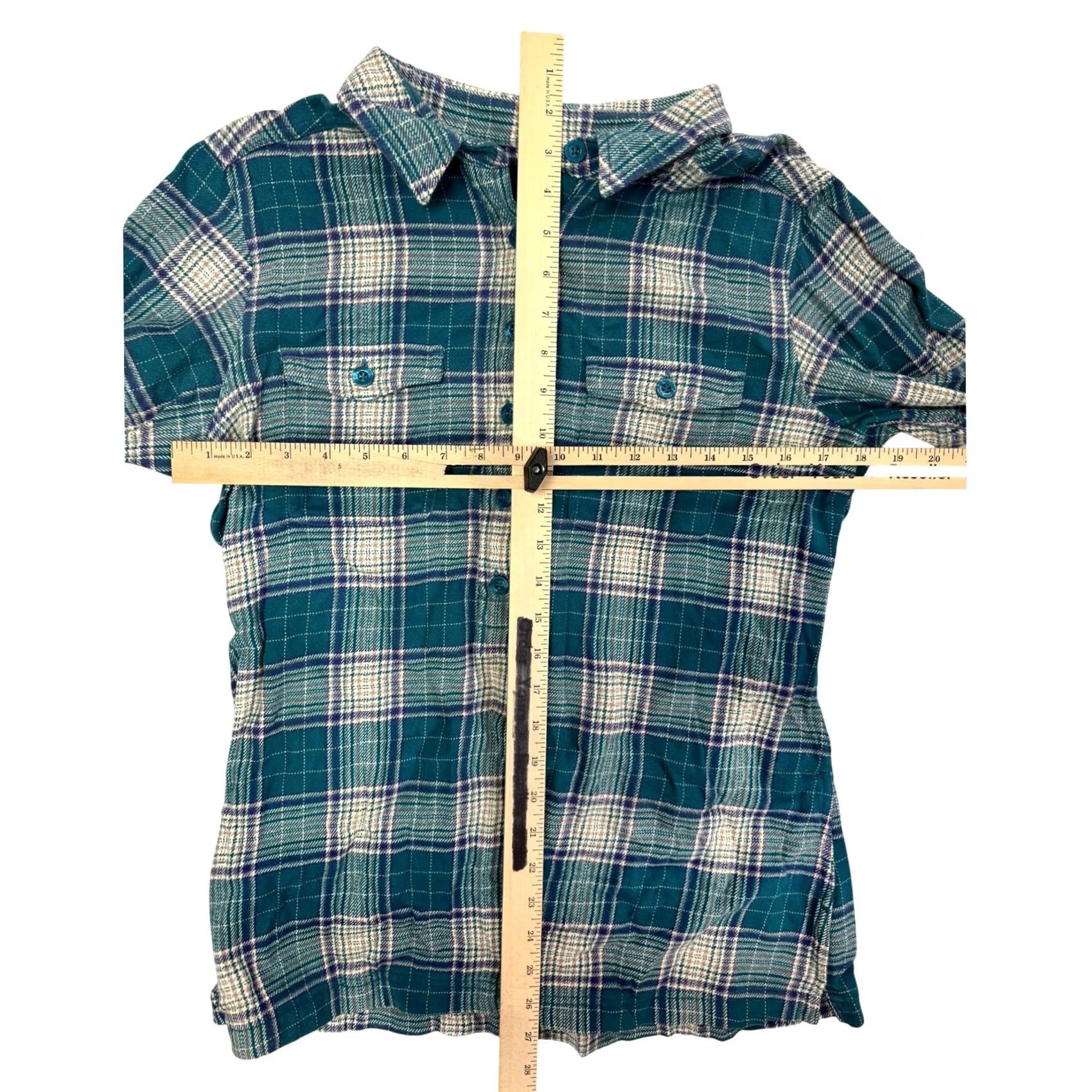 Patagonia Patagonia Women Teal Purple Plaid Organic Cotton Fjord Flannel Shirt Size 10 Size L / US 10 / IT 46 - 2 Thumbnail