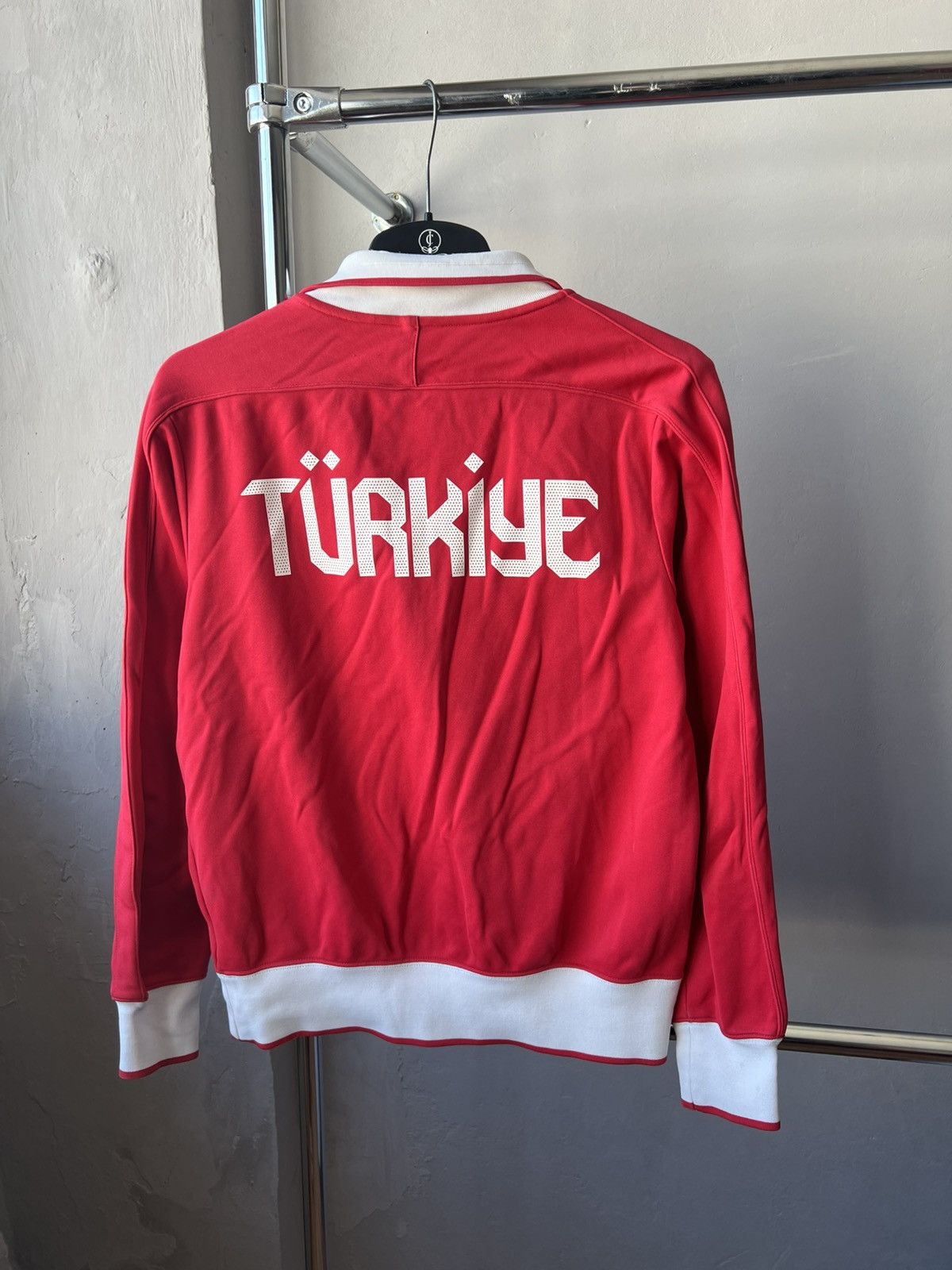 Nike TURKEY TEAM 2010/11 TRAINING NIKE SOCCER FOOTBALL ZIP JACKET Size US M / EU 48-50 / 2 - 15 Thumbnail