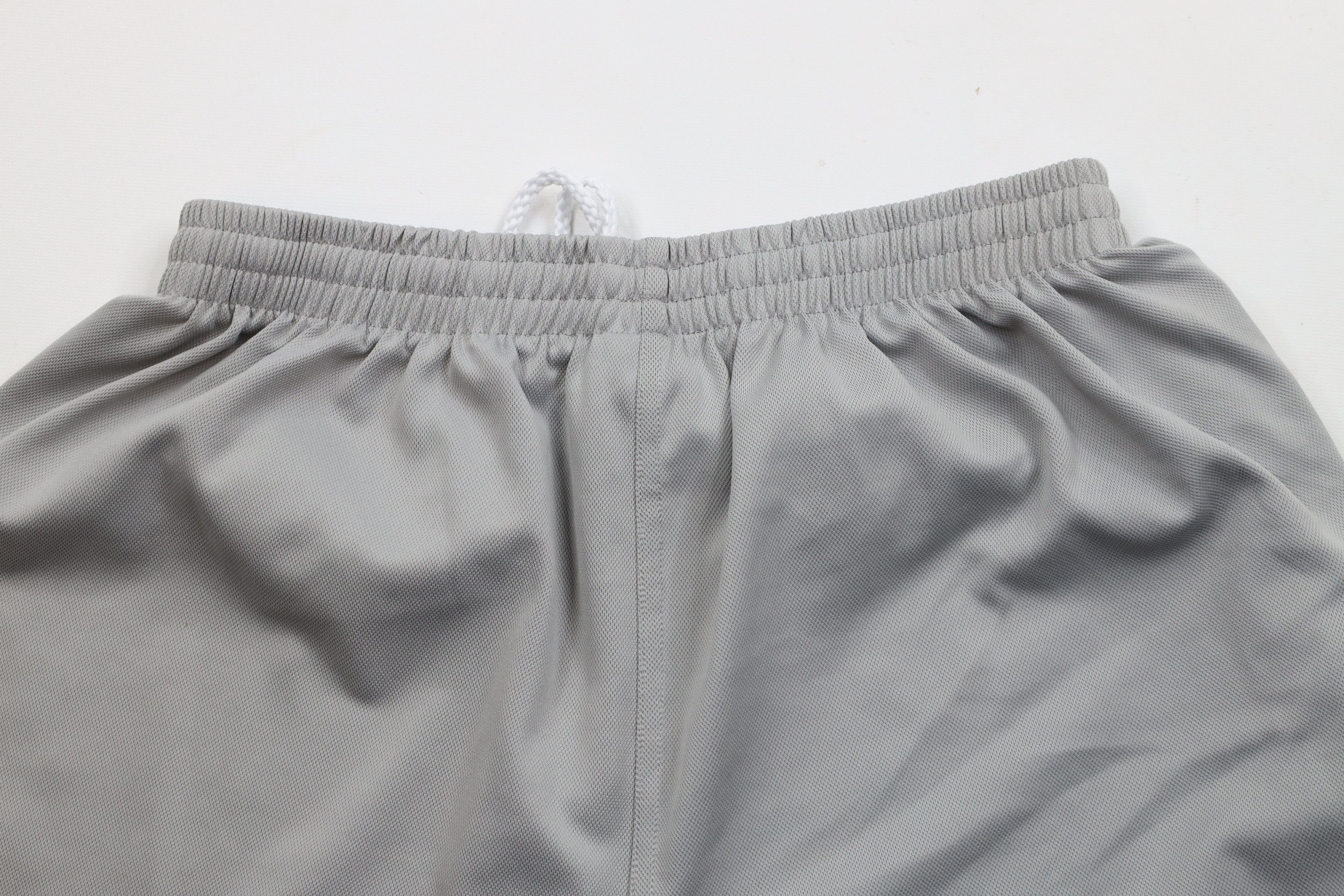 Vintage Vtg 90s Kelme Futbol Above Knee Soccer Shorts Gray Polyester Size US 36 / EU 52 - 8 Thumbnail
