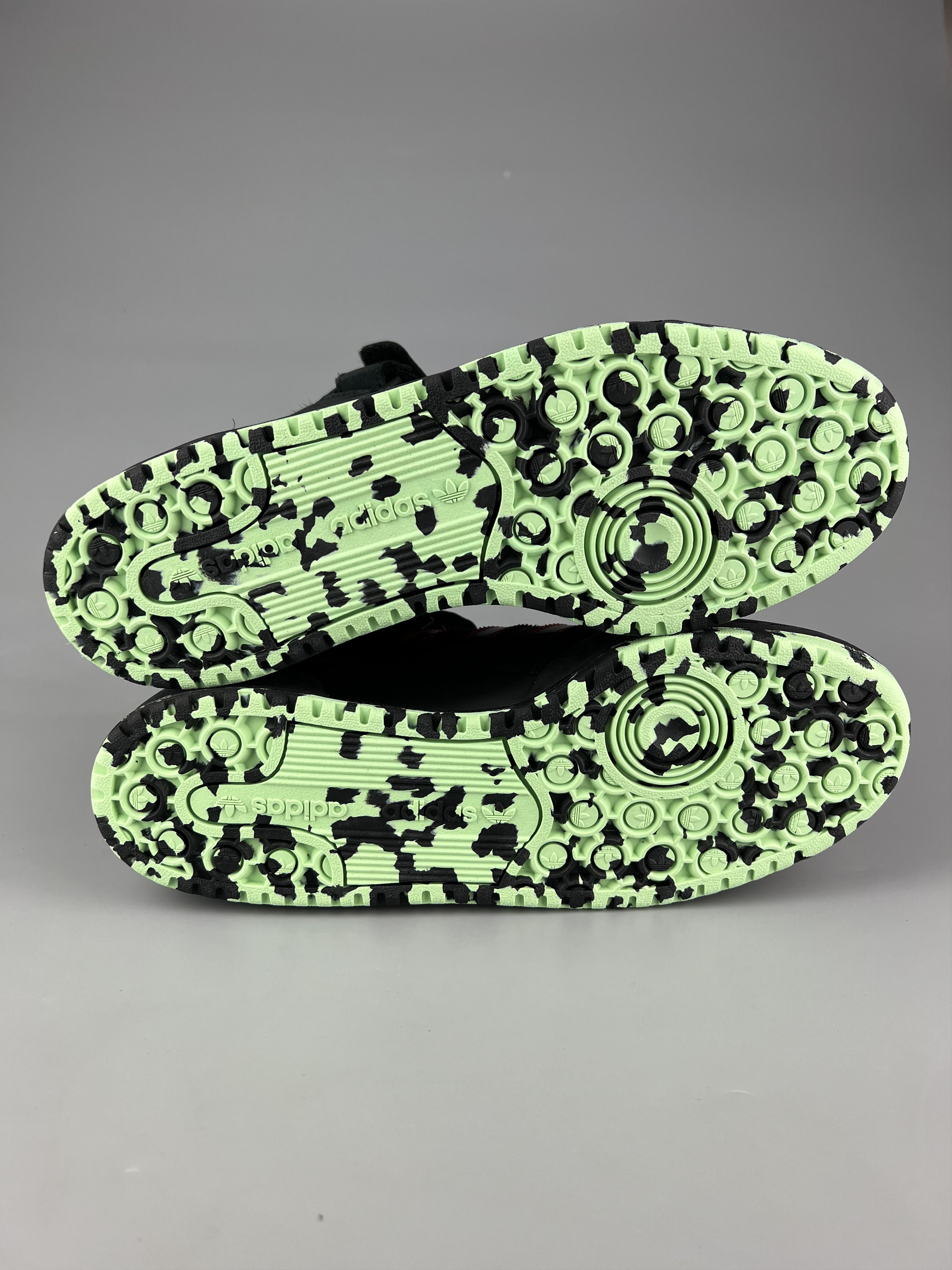 Adidas Adidas Forum Low Halloween Monster Pack Dracula Sneakers US9 Size US 9 / EU 42 - 6 Thumbnail
