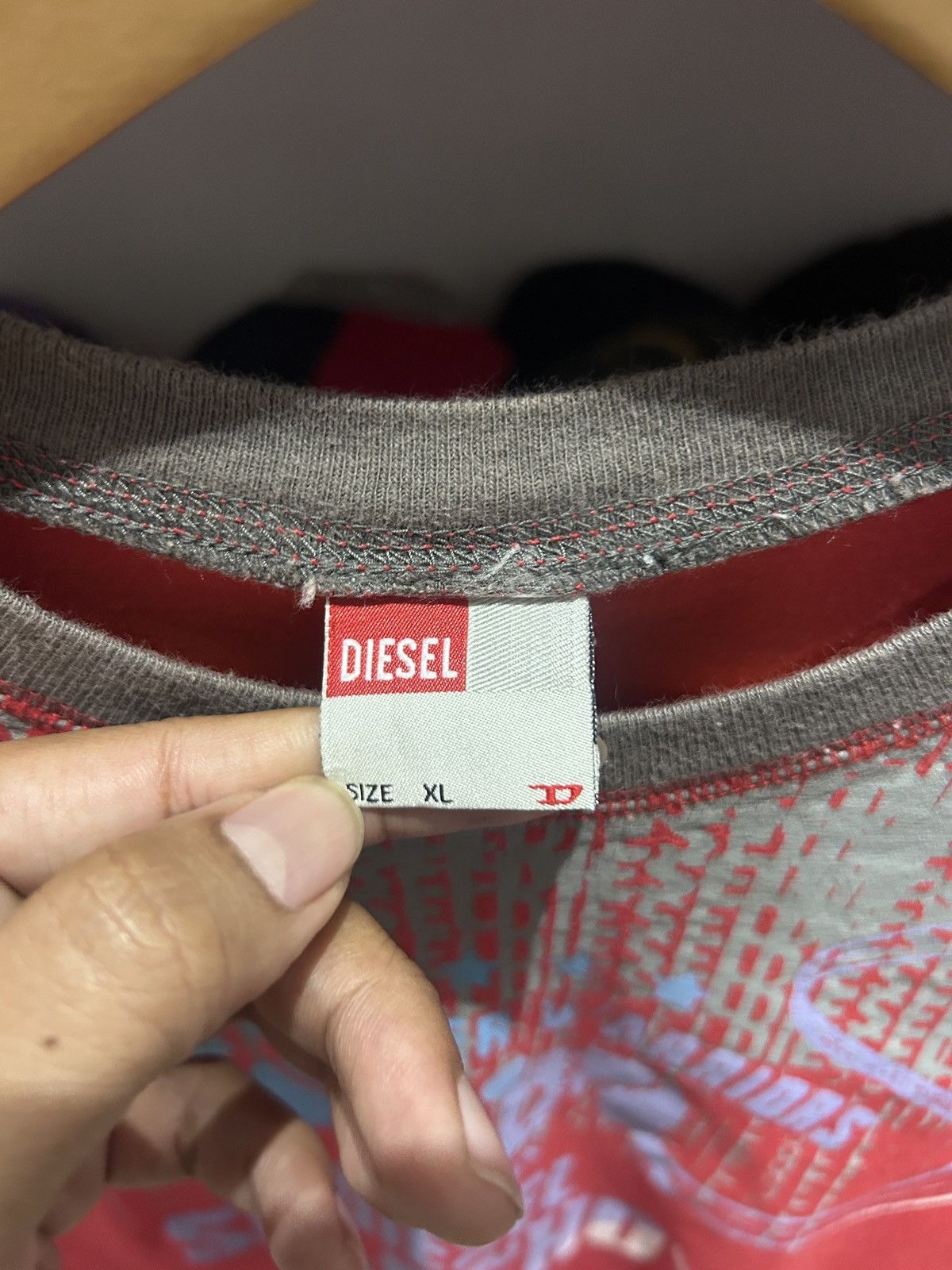 Diesel DIESEL SLAPSHOT Y2K longsleeve tshirt red blue coco stripe Size US S / EU 44-46 / 1 - 5 Thumbnail