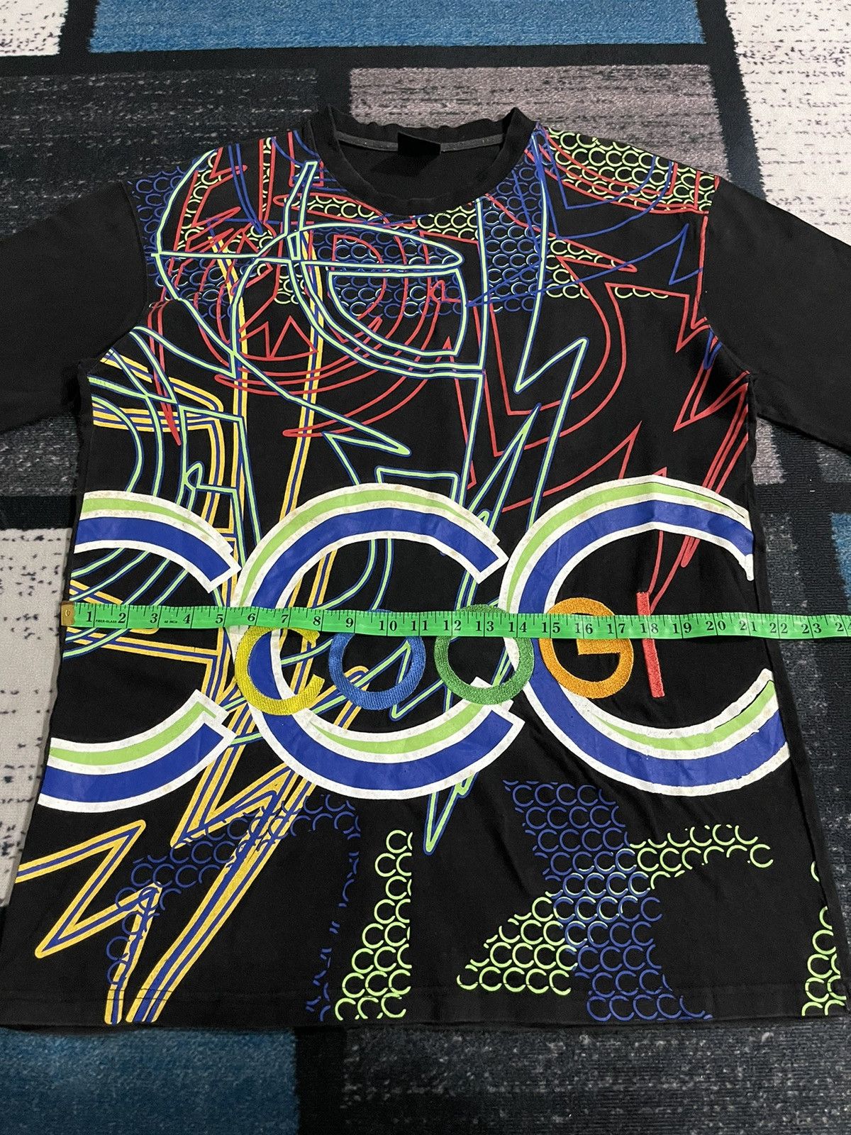 Coogi Vintage Coogi Overprint Embroidery logo Tshirt Size US XL / EU 56 / 4 - 13 Thumbnail