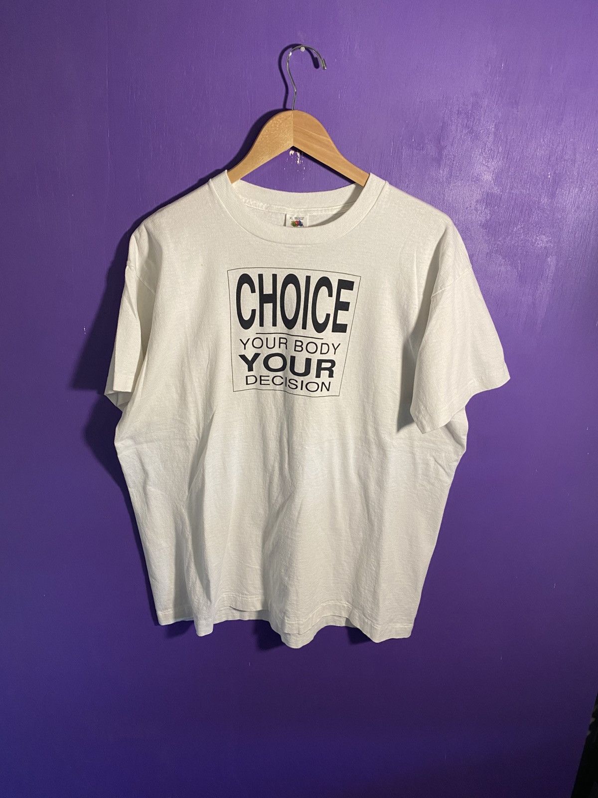 Vintage Vintage 90s Your body your choice text tee Size US XL / EU 56 / 4 - 1 Thumbnail