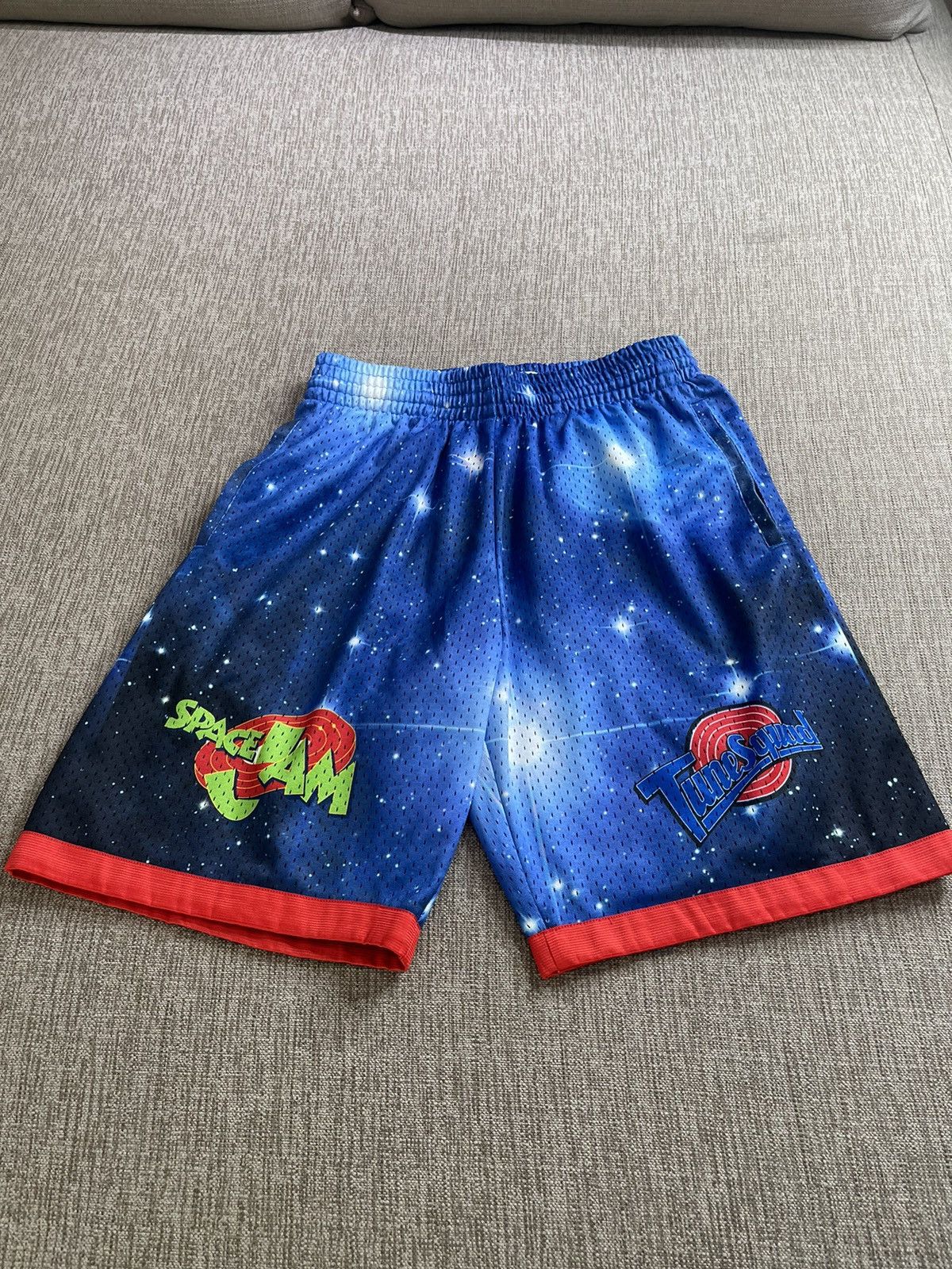 Mitchell & Ness Space Jam 2 Tune Squad 25th Anniversary Edition Shorts Size US 32 / EU 48 - 1 Thumbnail