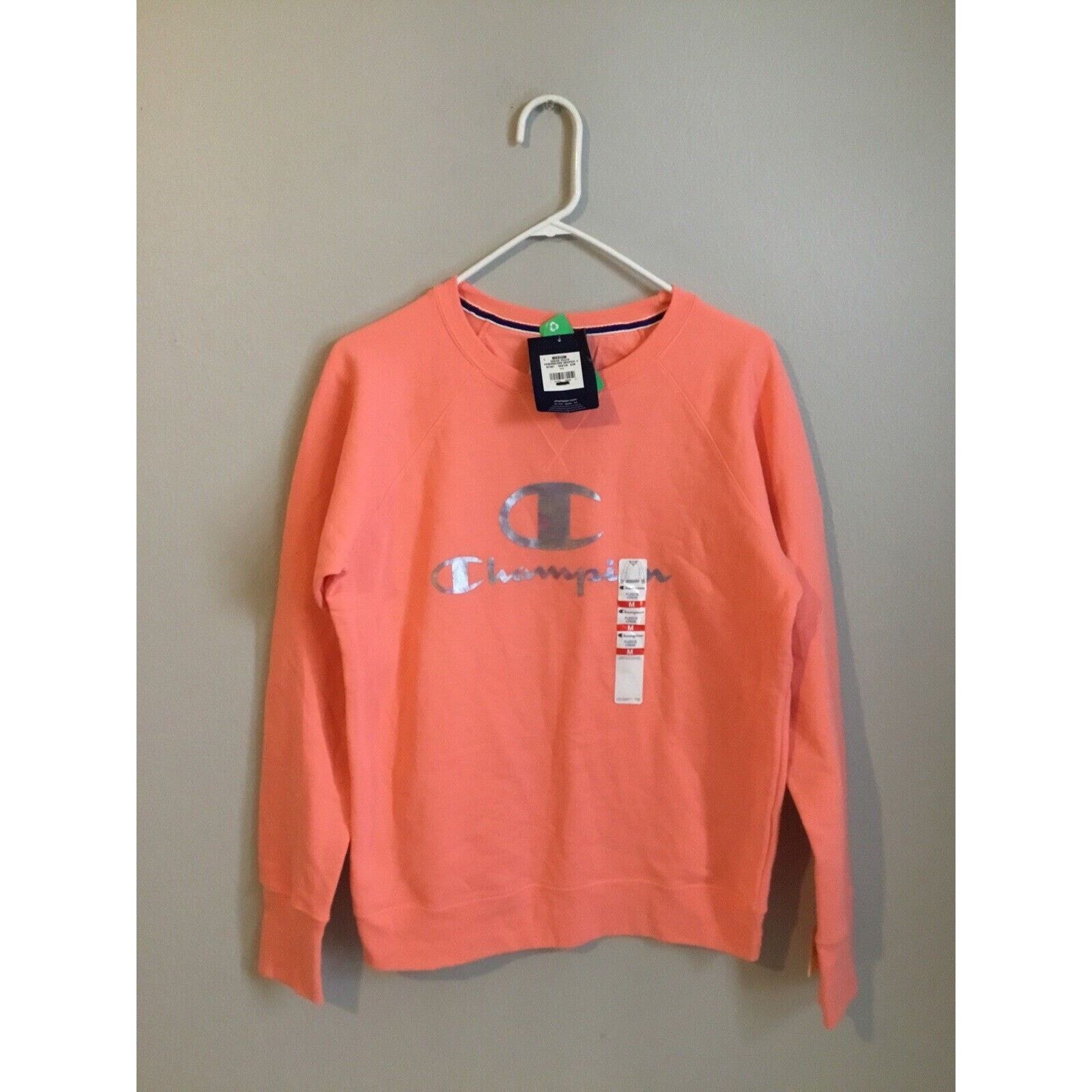 Champion NWT champion Women’s Sweater Size Medium warm ski workout Size M / US 6-8 / IT 42-44 - 1 Thumbnail