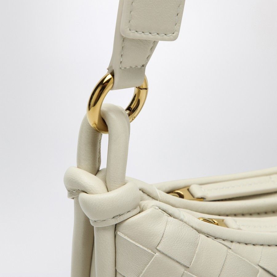Bottega Veneta o1d2blof0824 Size: OS / Messenger Bag in Ivory Size ONE SIZE - 5 Thumbnail