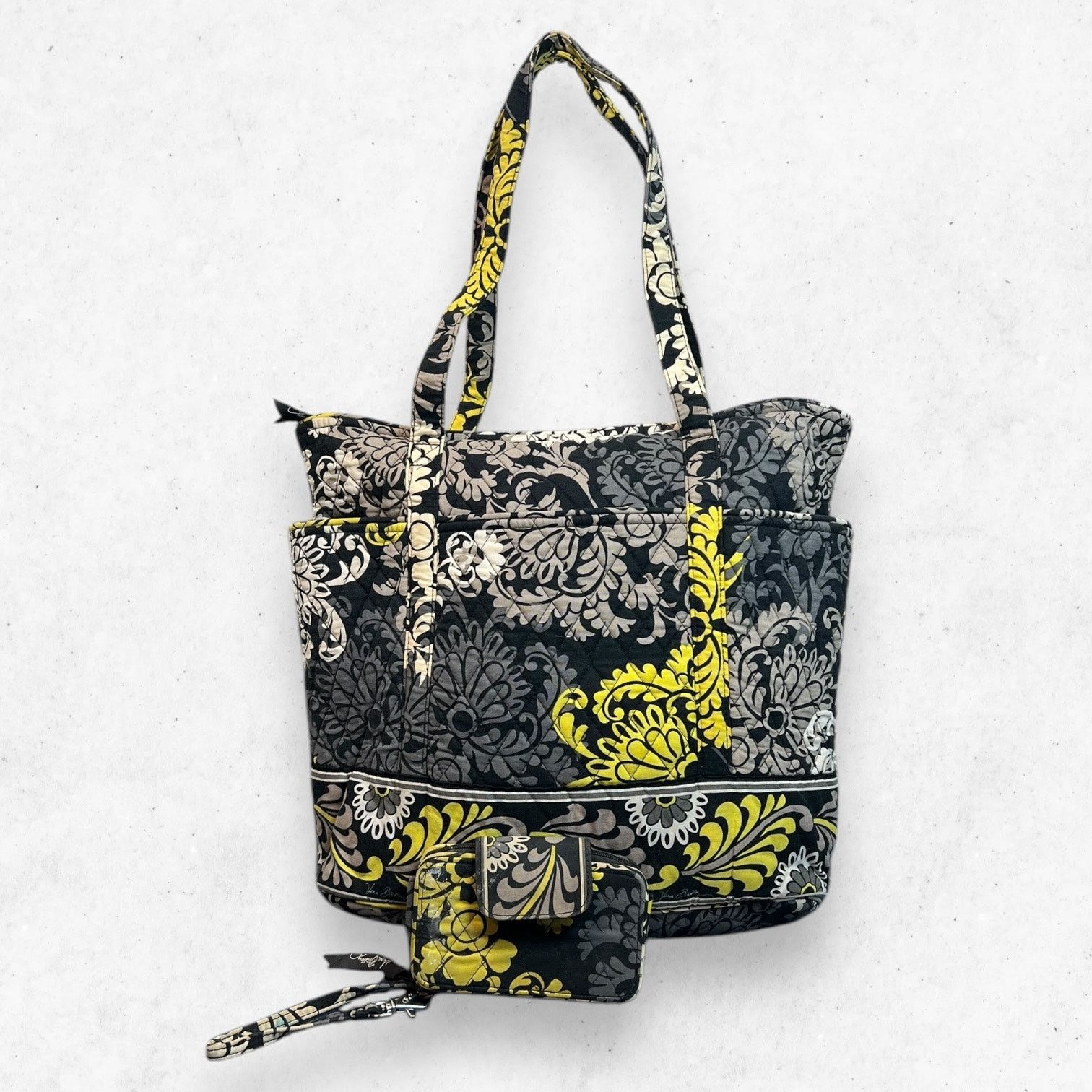 Vera Bradley Vera Bradley Retired Pattern Baroque Tote Bag & Small Wallet Size ONE SIZE - 1 Thumbnail