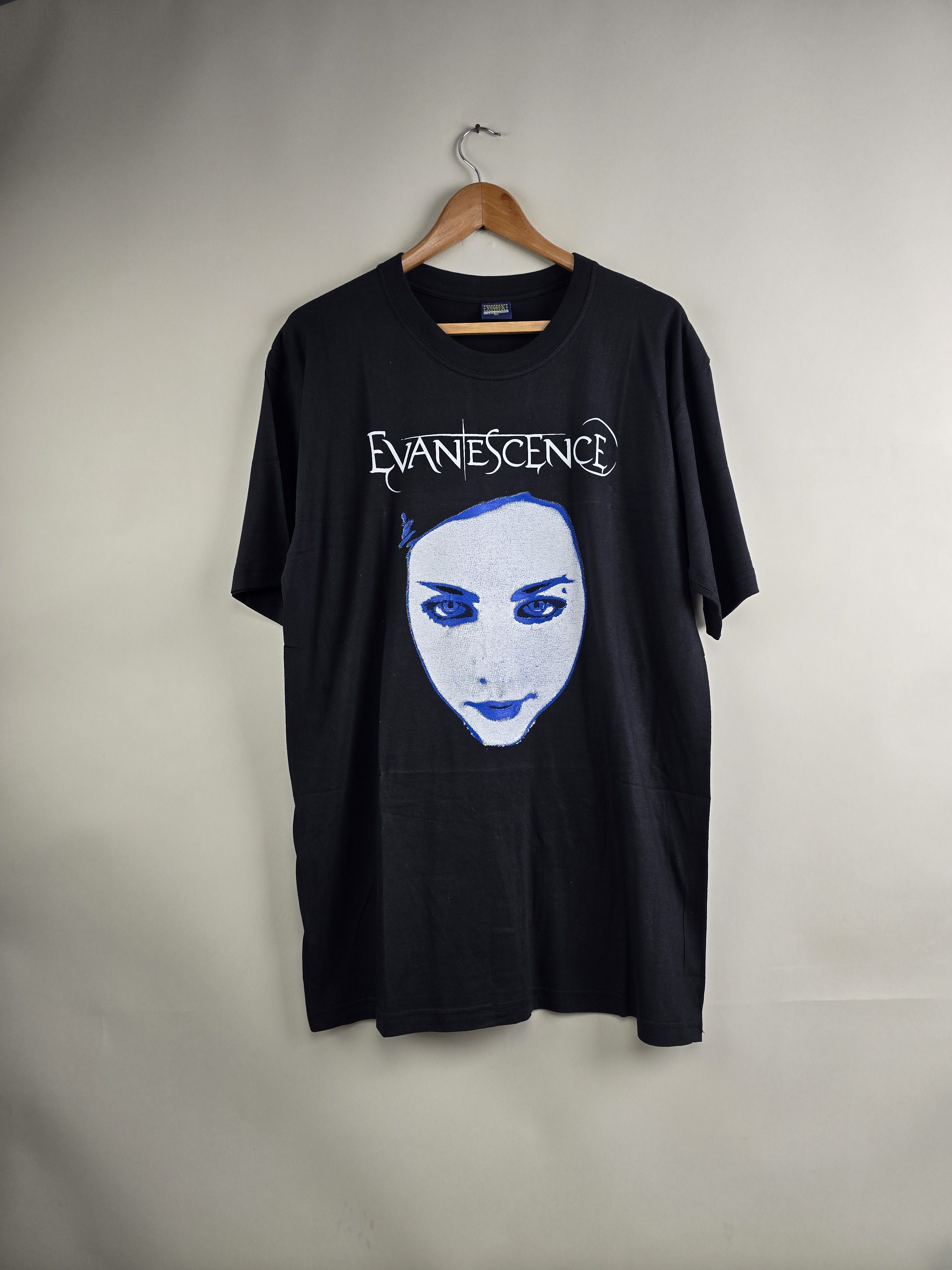 image of Band Tees x Rock Tees 2003 Evanescence Fallen XL 23" 31.5" in Black, Men's
