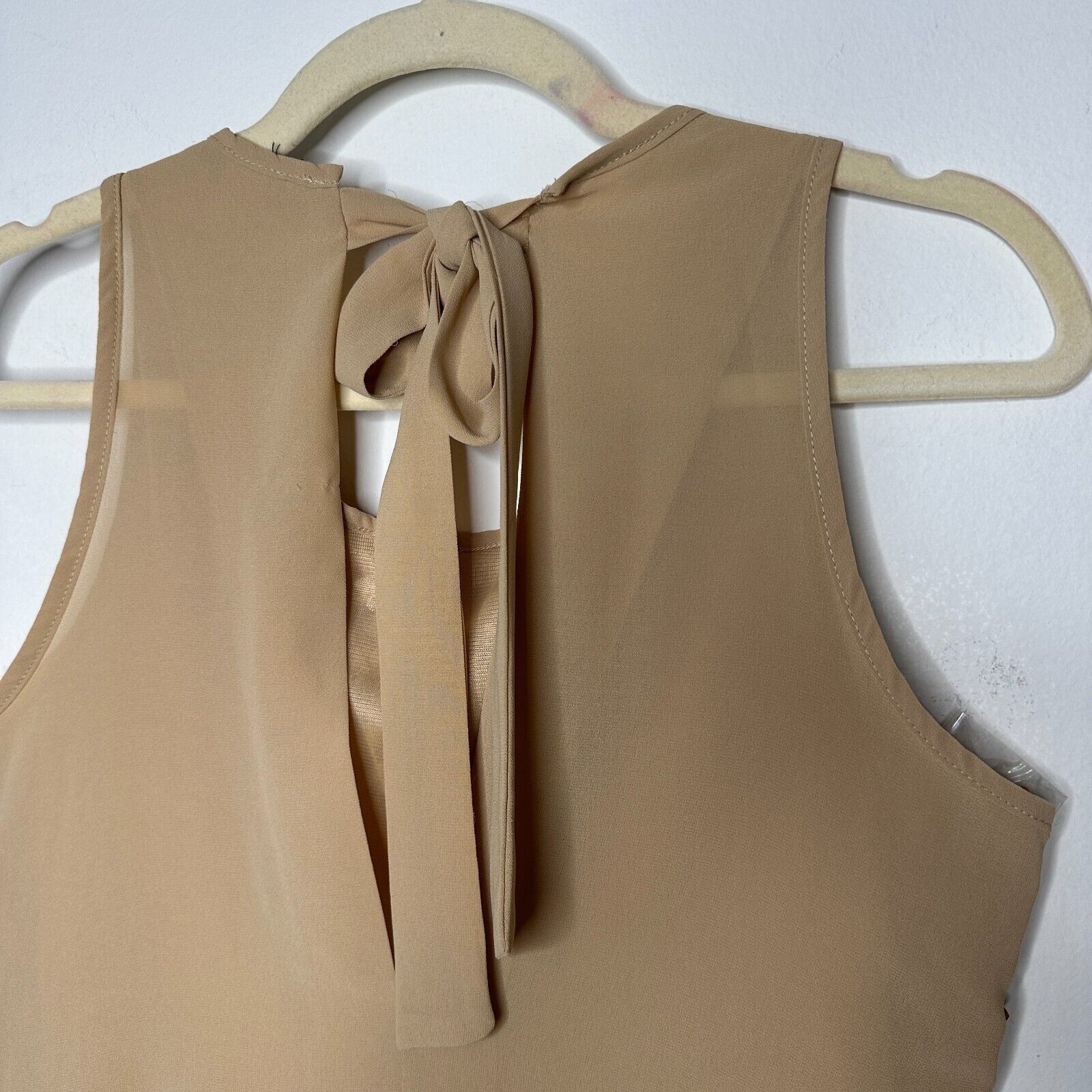 Forever 21 Night Out Copper Gold Sequin Sleeveless Open Back Blouse S Size S / US 4 / IT 40 - 7 Thumbnail