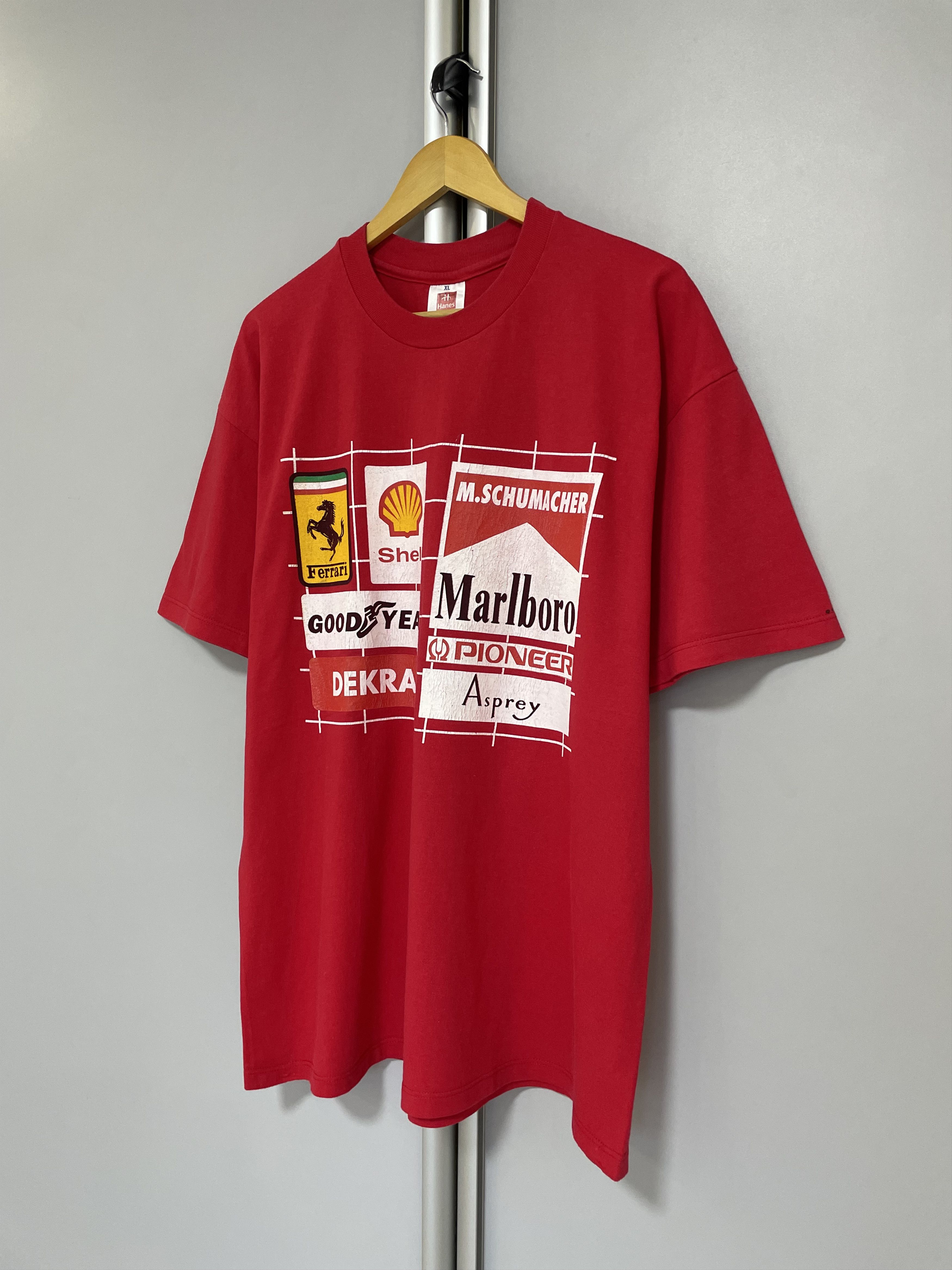 Ferrari Ferrari Marlboro M. Schumacher Vintage T-Shirt Tee F1 Racing Size US XL / EU 56 / 4 - 5 Thumbnail