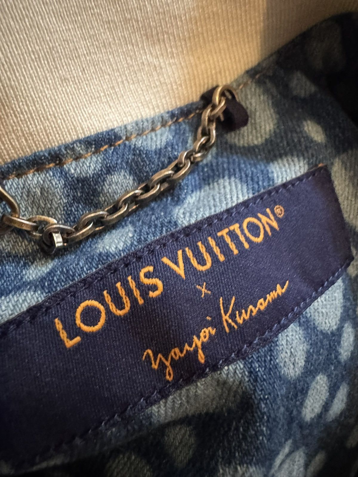 Louis Vuitton × Yayoi Kusama Louis Vuitton denim shirt see real tape measurements in phot Size US M / EU 48-50 / 2 - 11 Thumbnail