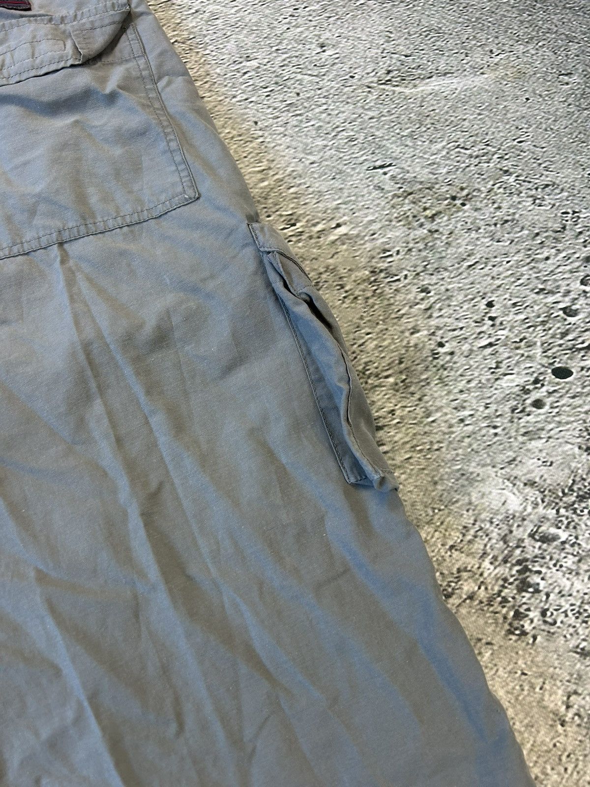 Tommy Hilfiger × Vintage Tommy Hilfiger vintage nylon track pants cargo parachute Y2K Size US 30 / EU 46 - 10 Thumbnail