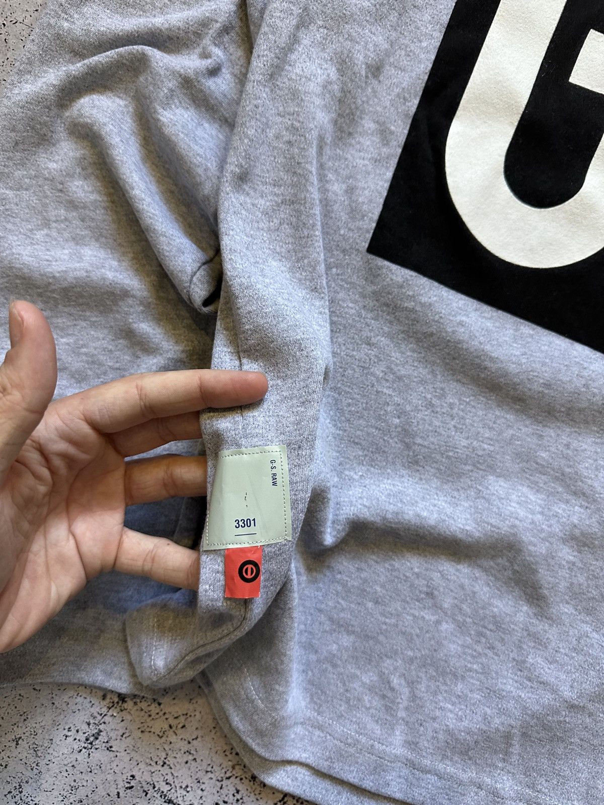 G-Star × Vintage Vintage G-star Raw Sweatshirt Big Logo Grey Size L Y2K USA Size US L / EU 52-54 / 3 - 4 Thumbnail