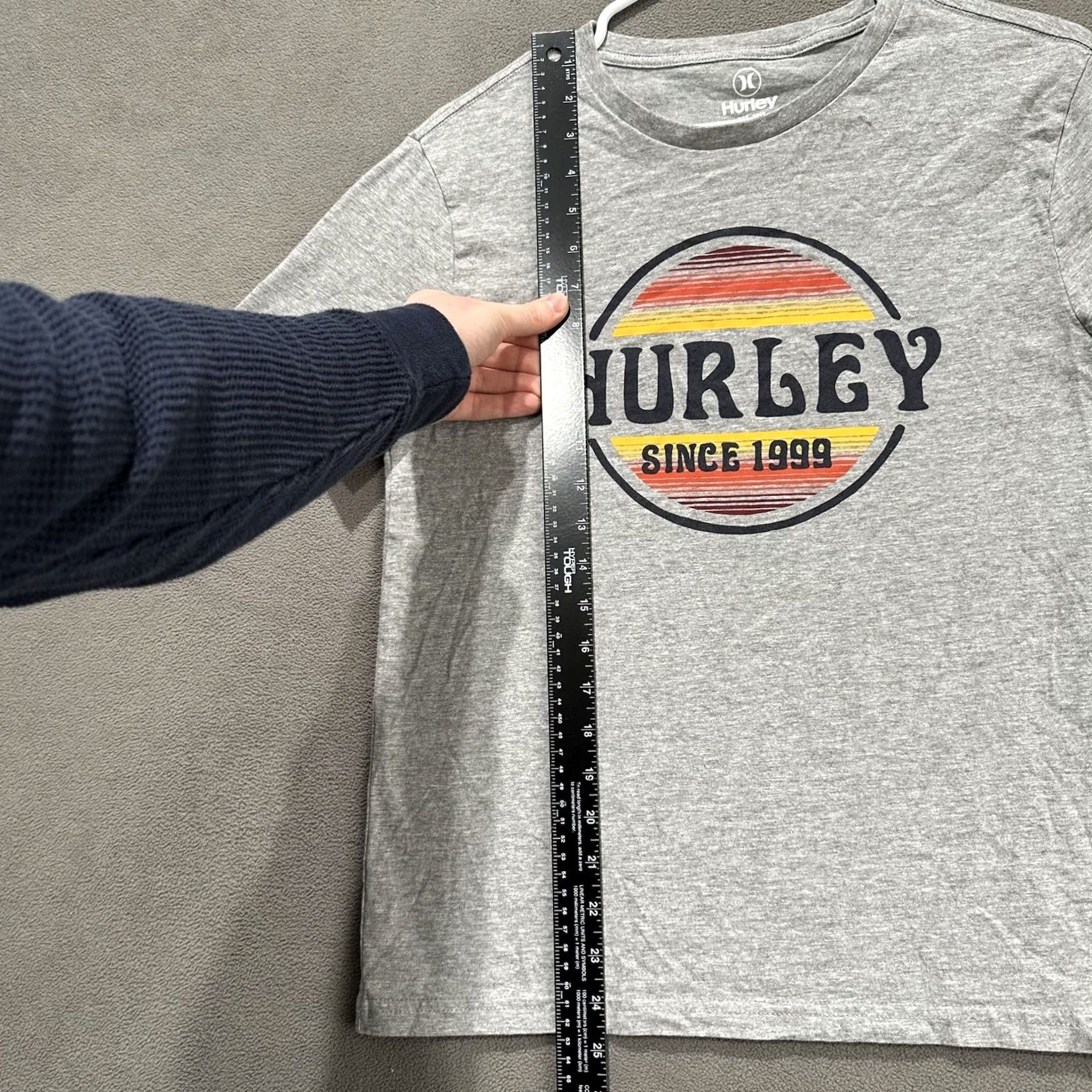 Hurley Hurley Shirt Mens Small Gray Casual Surf Beach Graphic Print Logo Sportswear EUC Size US S / EU 44-46 / 1 - 6 Thumbnail