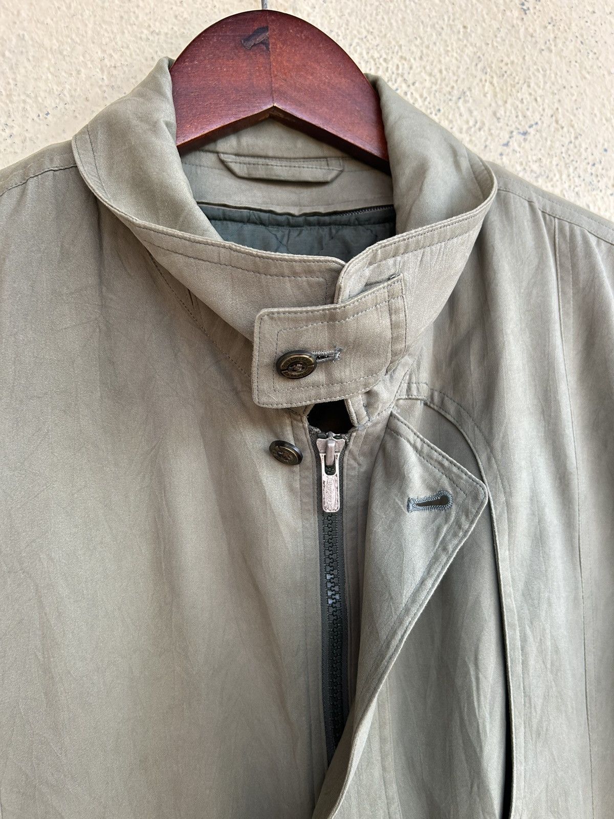 Burberry × Vintage Burberrys’ Zip Up Jacket Size US L / EU 52-54 / 3 - 8 Thumbnail