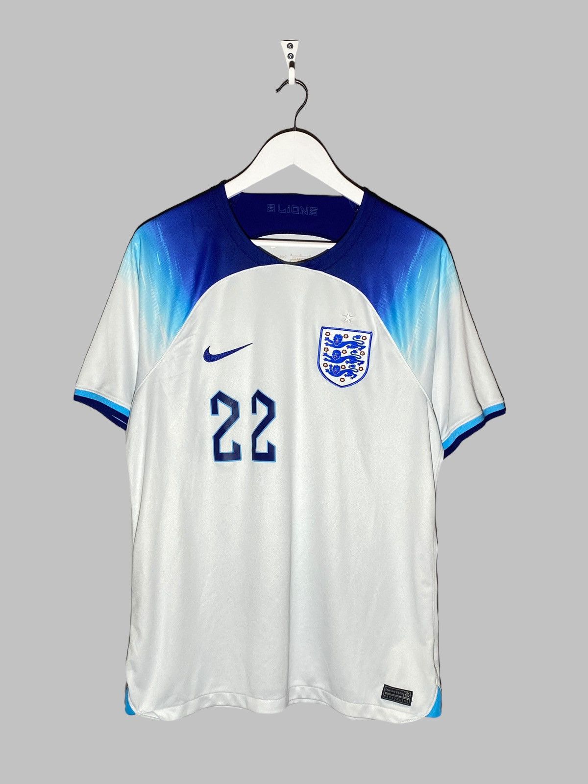 Nike #22 Bellingham England 2022 home football shirt Size US L / EU 52-54 / 3 - 2 Thumbnail