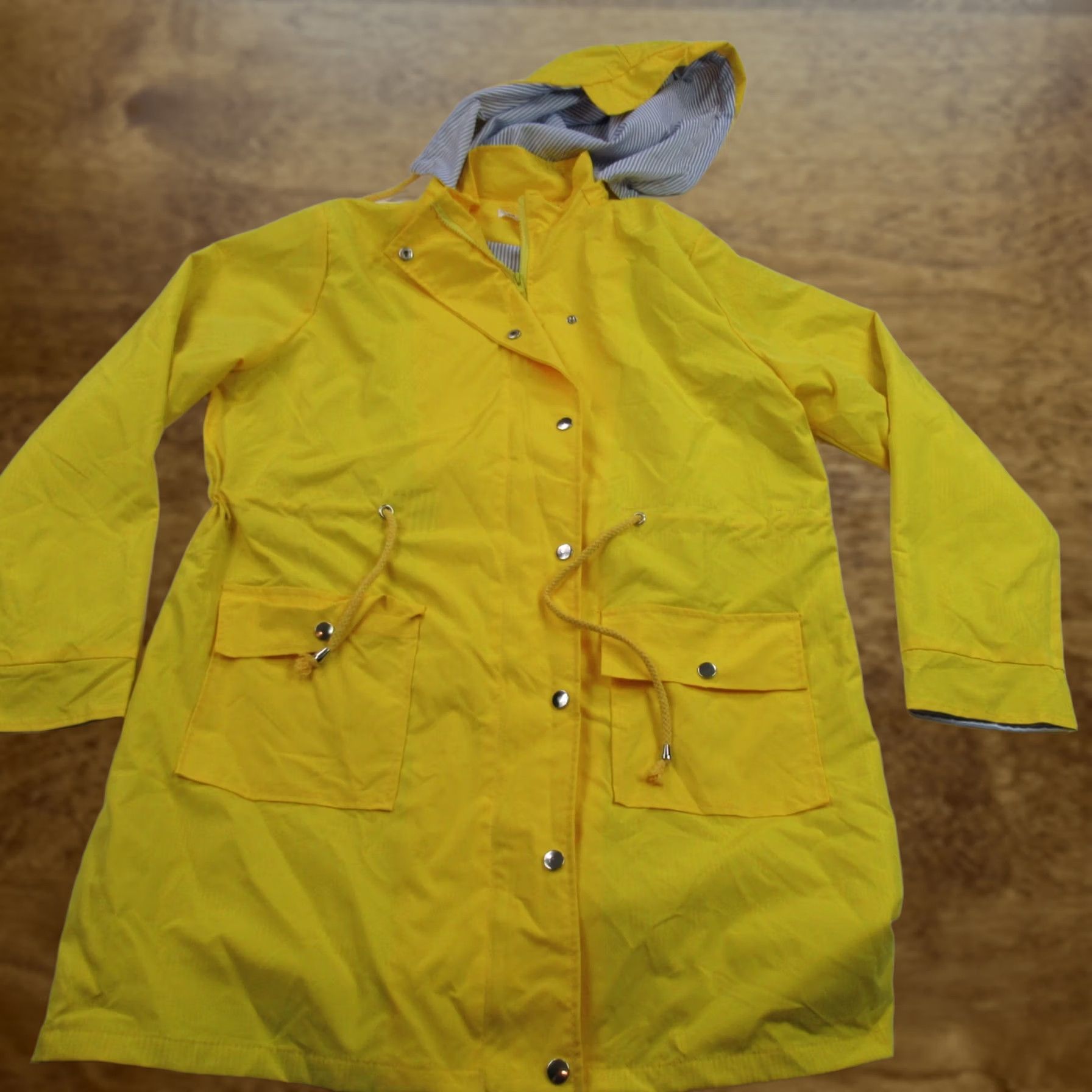 Vintage Twink Lady Jacket Womens Large Long Sleeve Full Zip Yellow Outdoor Jacket Size L / US 10 / IT 46 - 1 Thumbnail