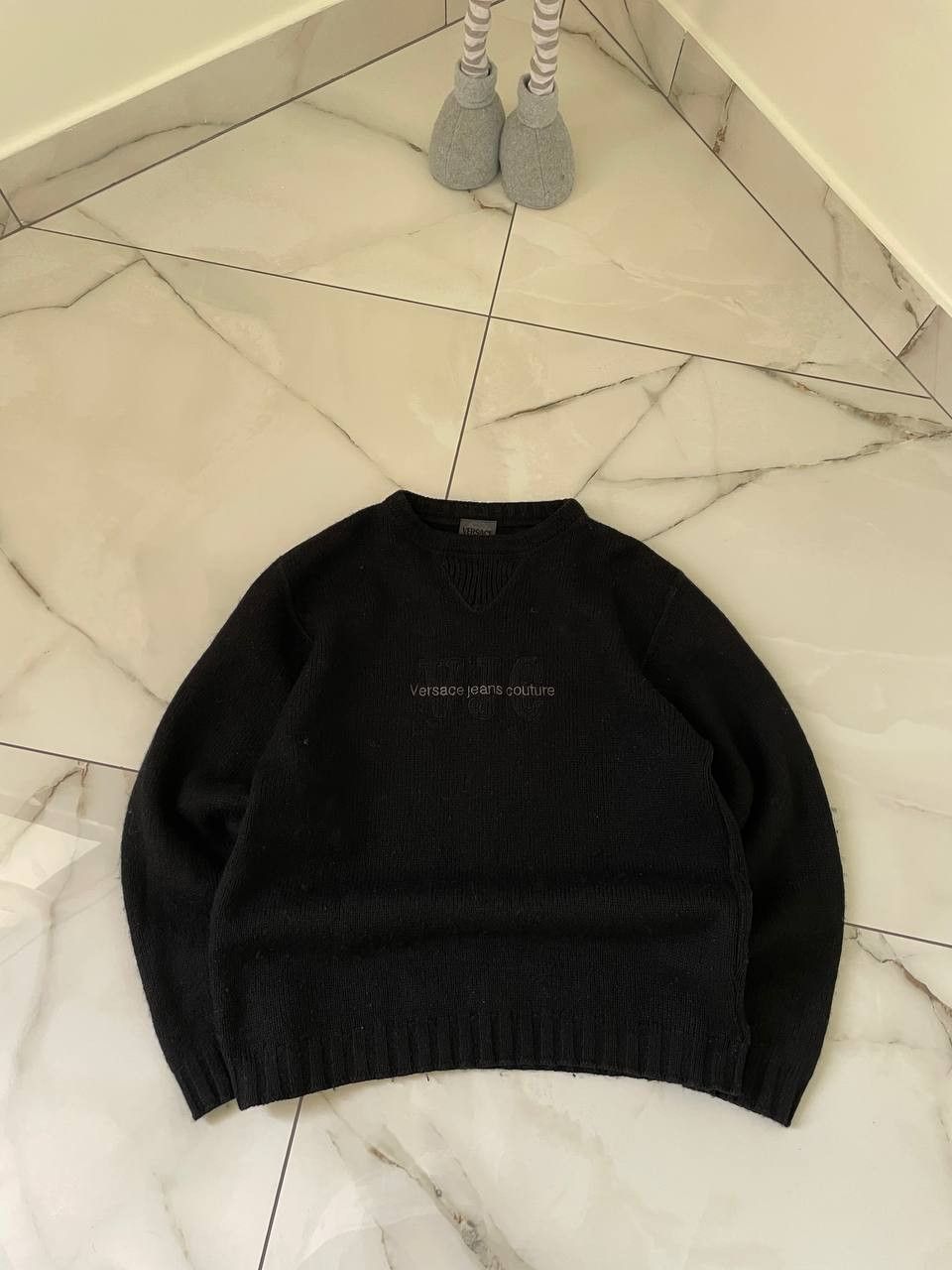 Versace Jeans Couture Versace Vintage Y2K wool center logo sweater Size US M / EU 48-50 / 2 - 1 Thumbnail