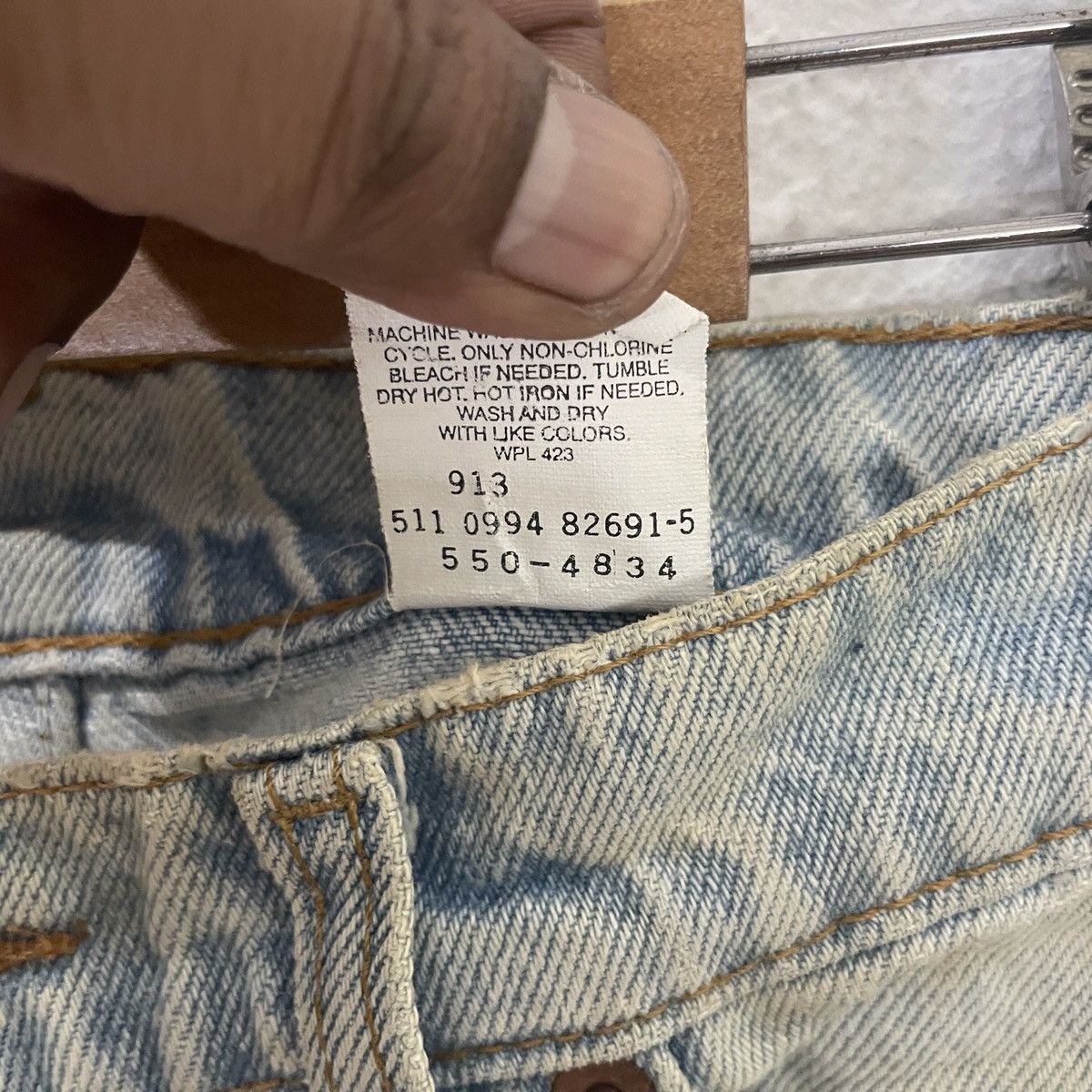Levi's Vintage 90s Levis Lot550 Distressed Denim Jeans Size US 31 - 6 Thumbnail