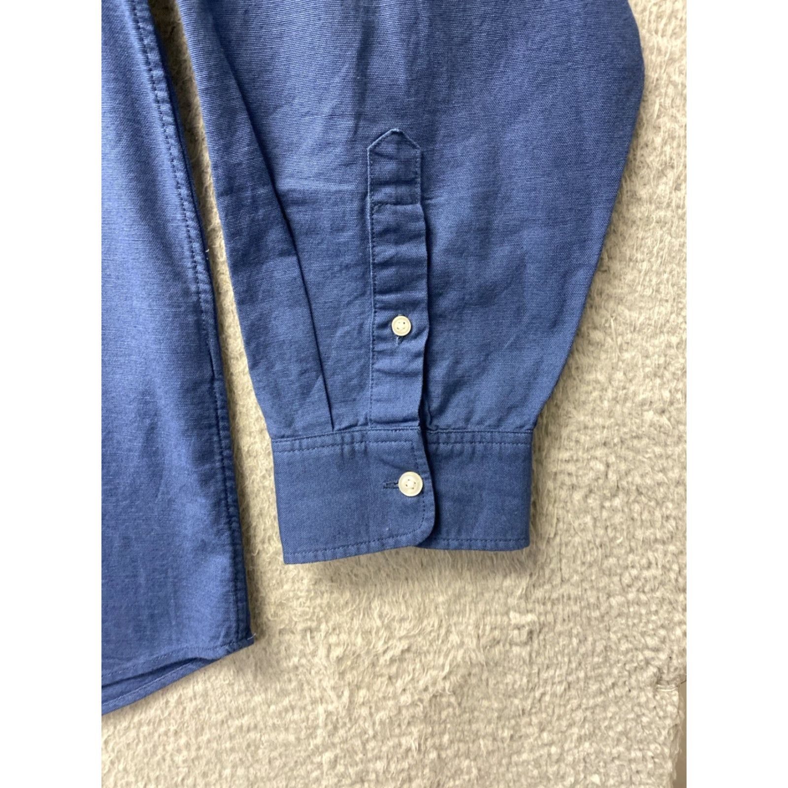 Gap VINTAGE The Gap Navy Blue Button-Down Shirt XL Men Regular Long Sleeve Blue 90s Concert? Size US XL / EU 56 / 4 - 4 Thumbnail