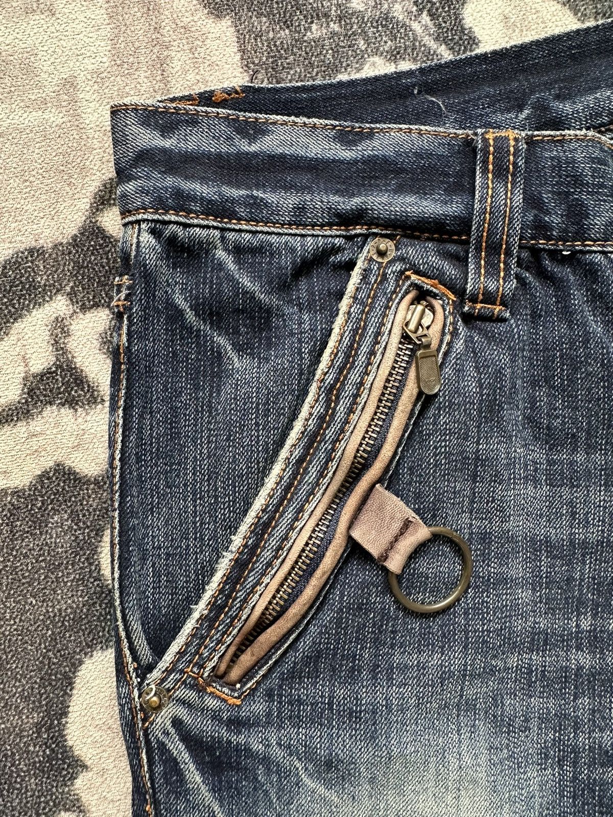 PPFM 2007 PPFM distressed hybrid denim archive Size US 33 - 6 Thumbnail