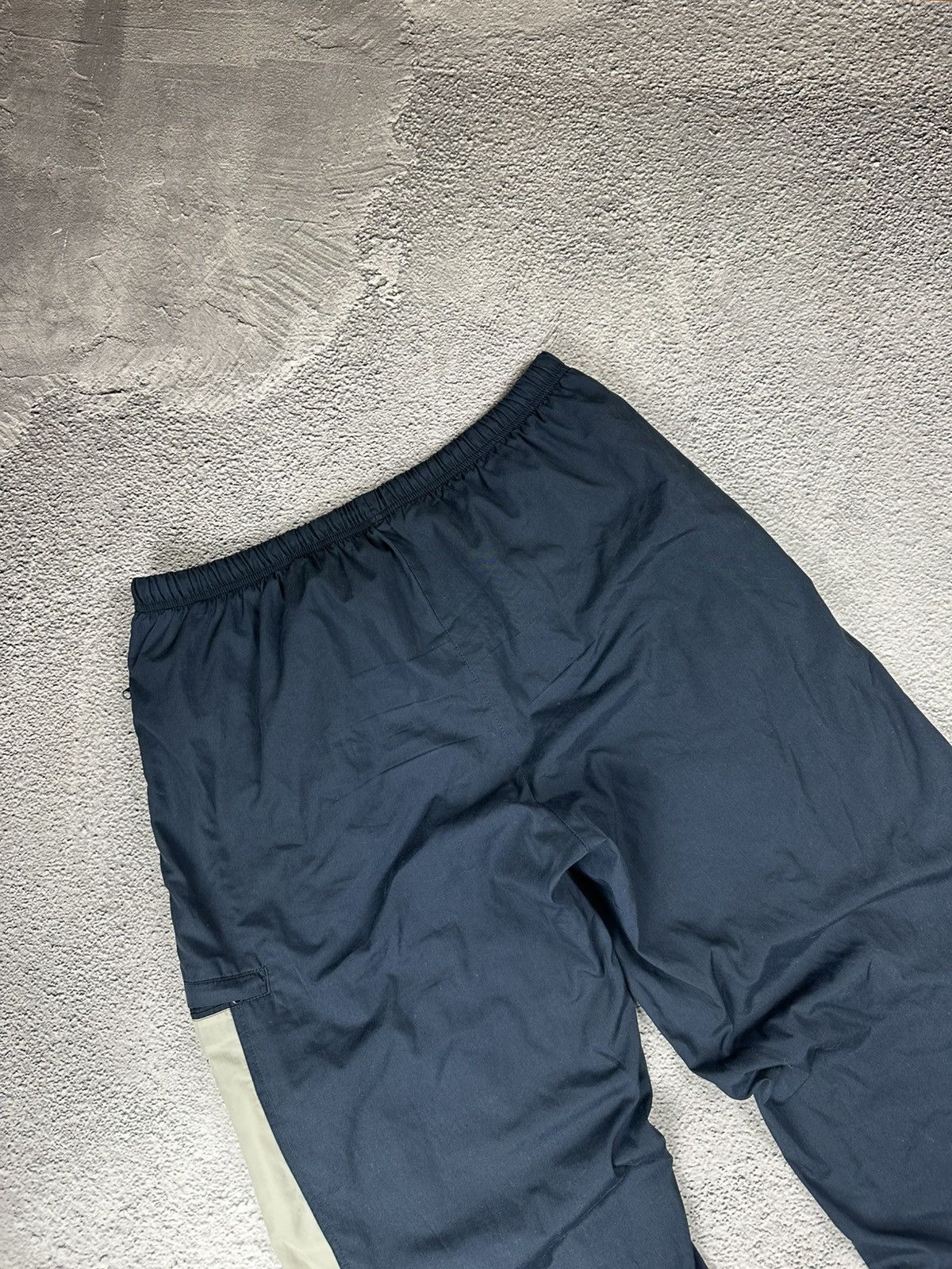 Nike Vintage Nike Nylon Track Pants Drill Y2K Style Baggy Size US 32 / EU 48 - 9 Thumbnail