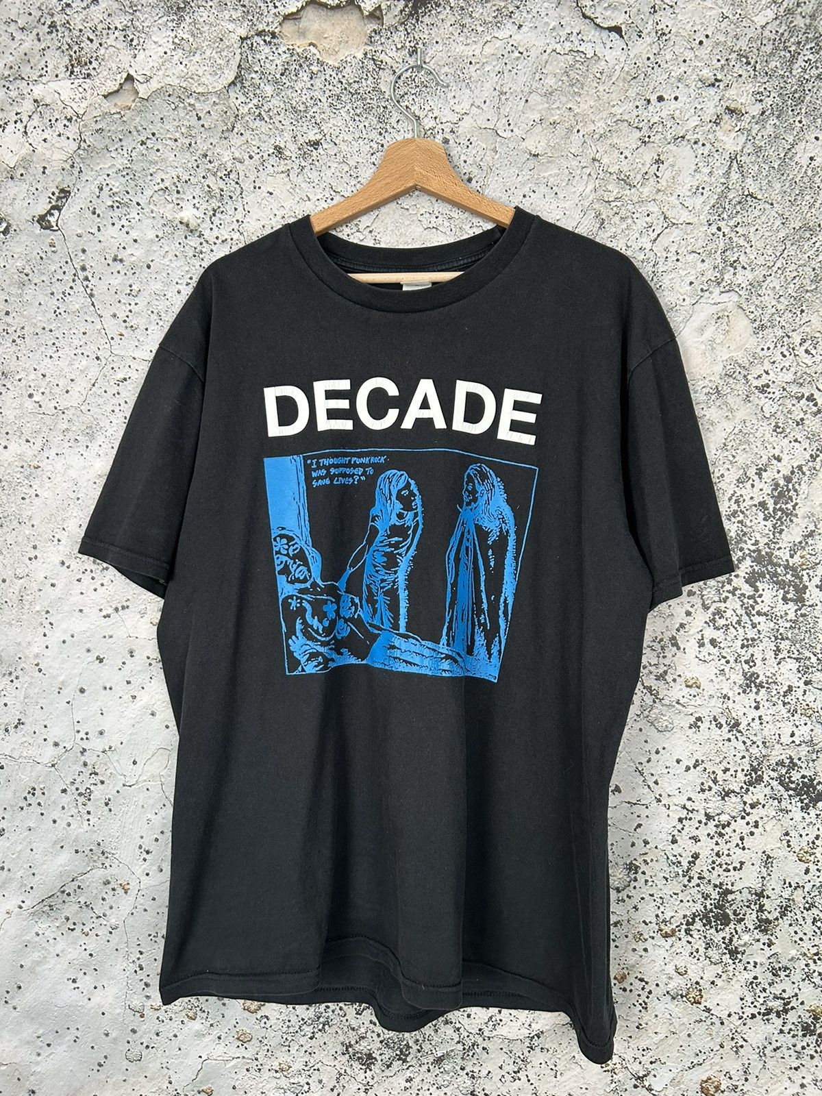 Band Tees Vintage Decade Rock Band Tee Streetwear Hype Grunge Size US XL / EU 56 / 4 - 1 Thumbnail