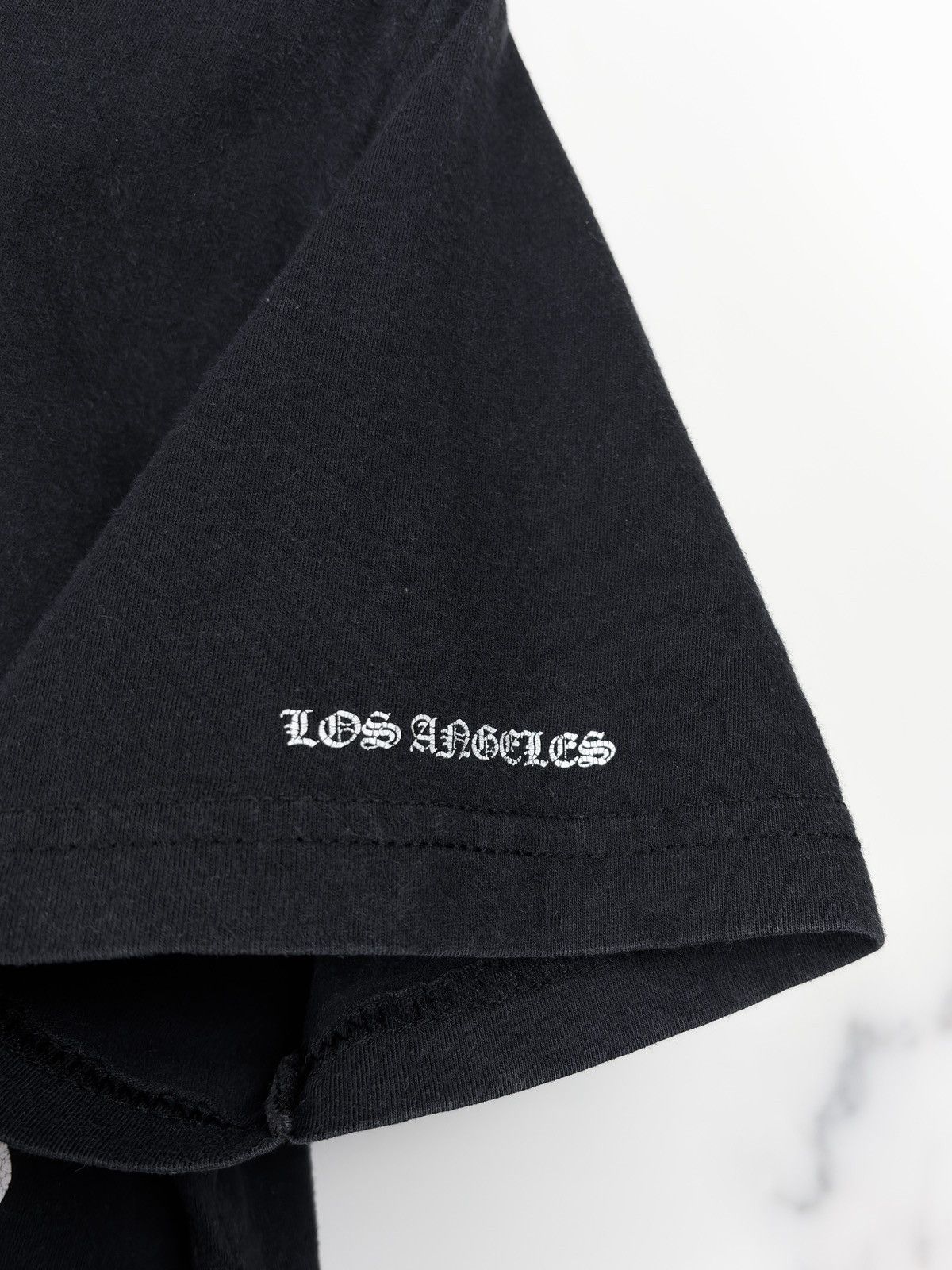 Chrome Hearts Chrome Hearts LA Los Angeles Cross Scroll Logo Pocket Tshirt Size US M / EU 48-50 / 2 - 5 Thumbnail
