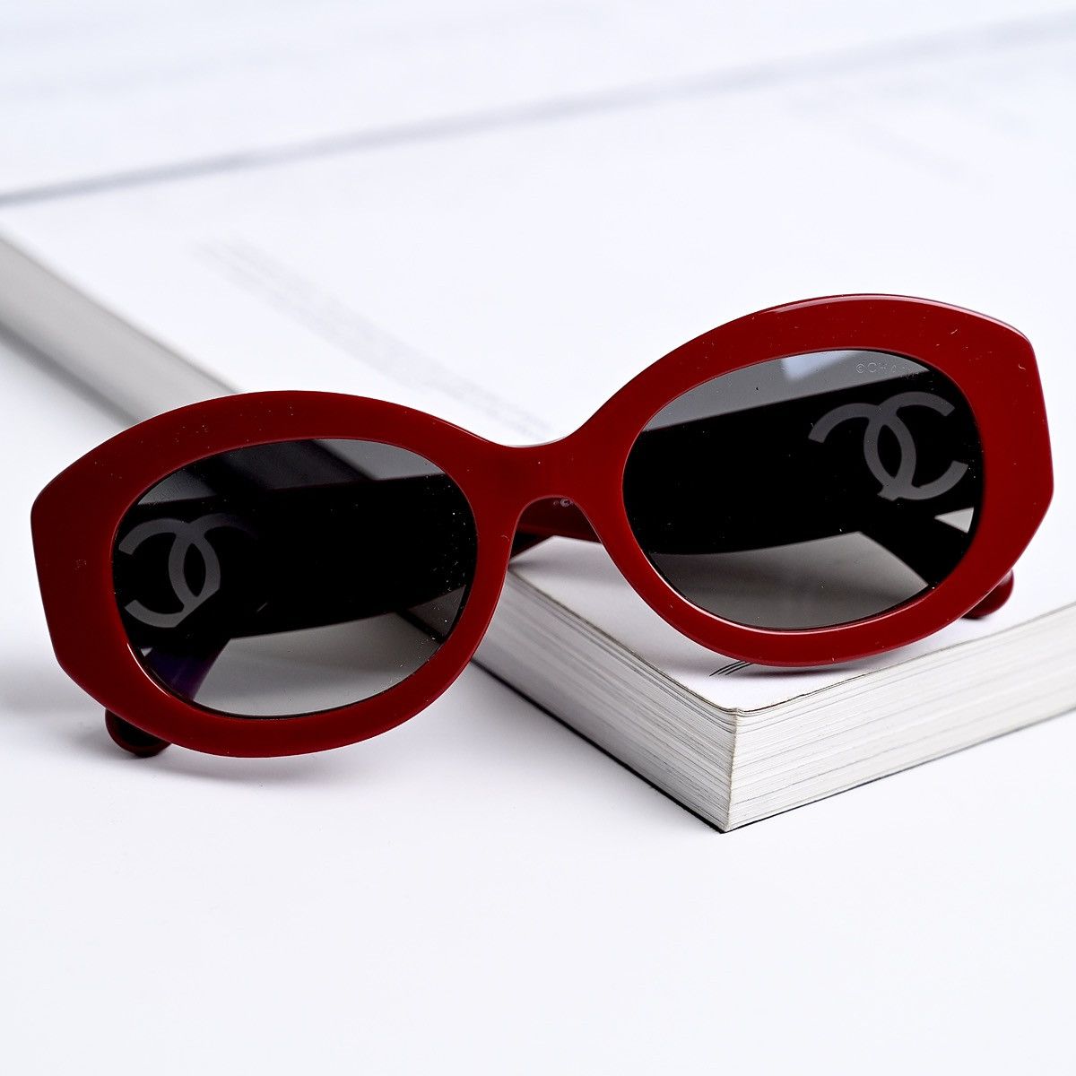 Chanel CHANEL 0CH5528 175971 SUNGLASSES Size ONE SIZE - 8 Thumbnail