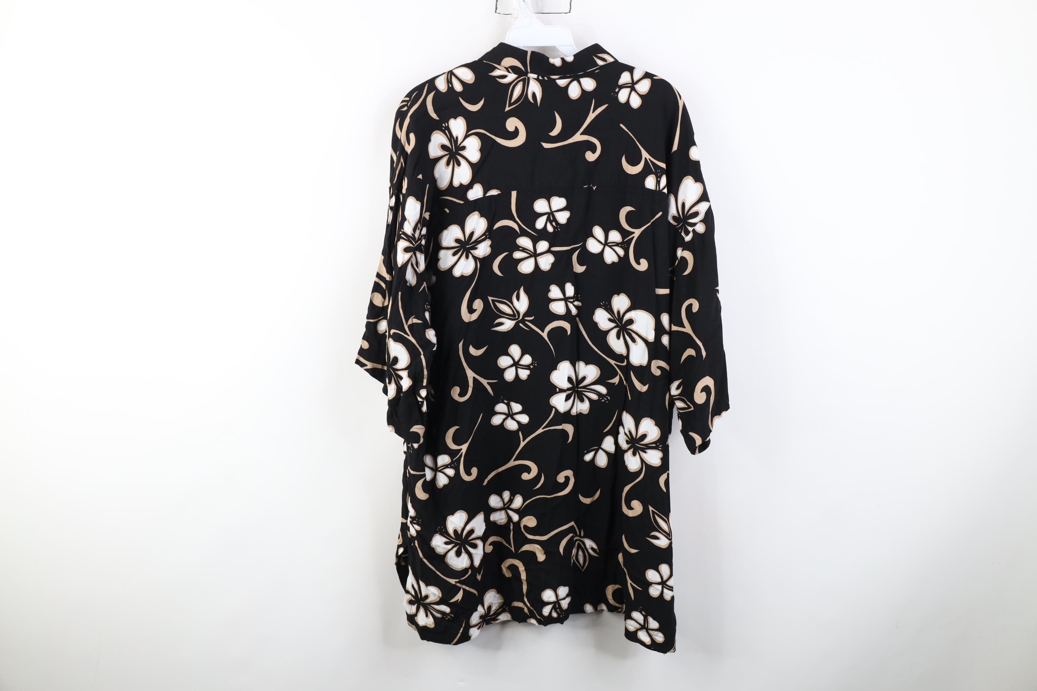 Vintage Vintage 90s Streetwear Gabardine Luau Hawaiian Button Shirt Size US XL / EU 56 / 4 - 10 Thumbnail