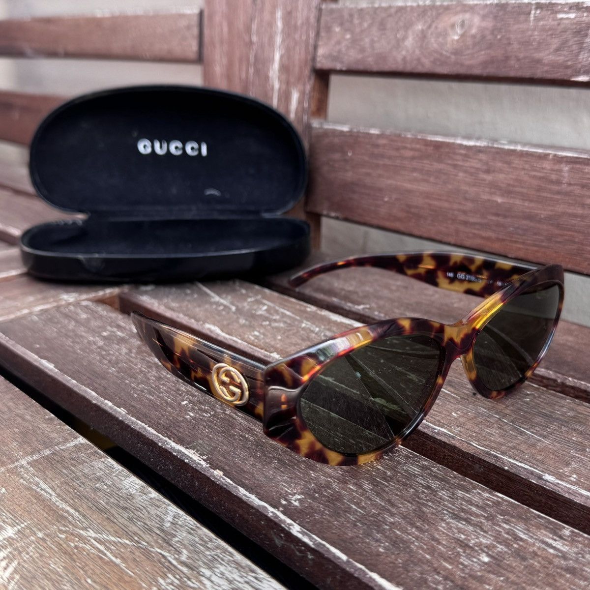 Gucci Gucci Vintage Sunglasses GG 2195 Size ONE SIZE - 1 Thumbnail