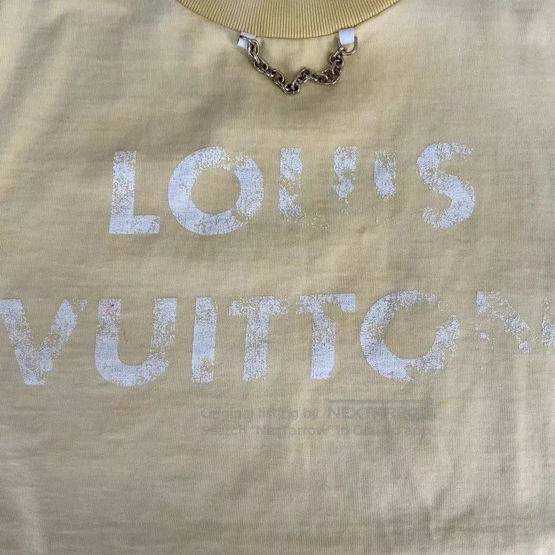 Louis Vuitton Louis Vuitton Chain Logo Print Crew Neck Short Sleeves Size S / US 4 / IT 40 - 6 Thumbnail