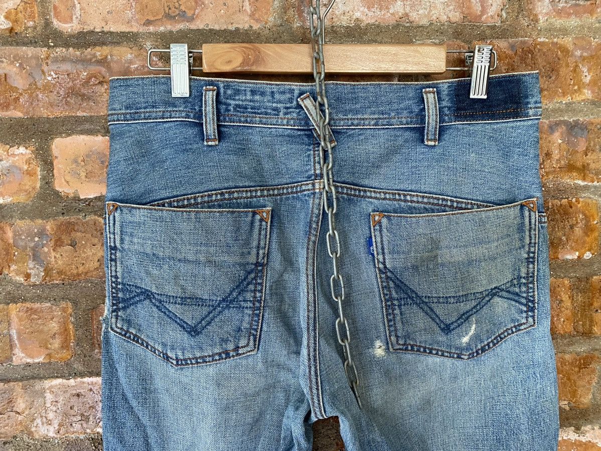 Lad Musician 2000s Nonactive Distressed Dirty Whisker selvedge denim Size US 31 - 16 Thumbnail