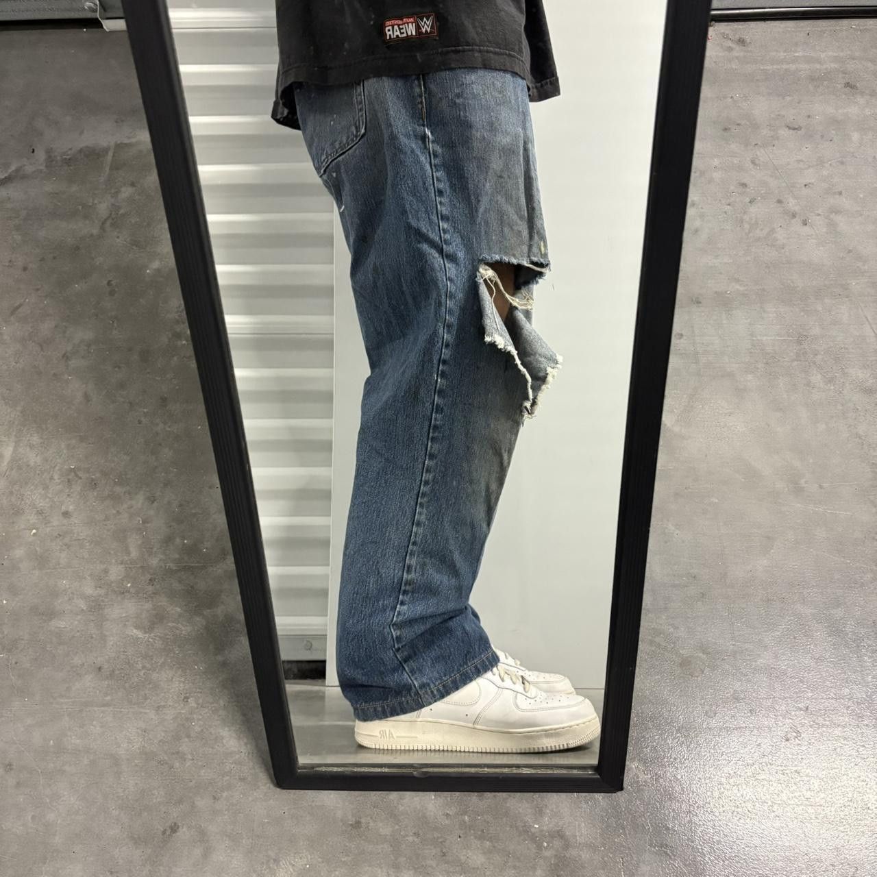 Old Navy Vintage Y2K/2000s Baggy Old navy Streetwear Style Medium Wash ripped Denim Jeans! Size US 38 / EU 54 - 2 Thumbnail