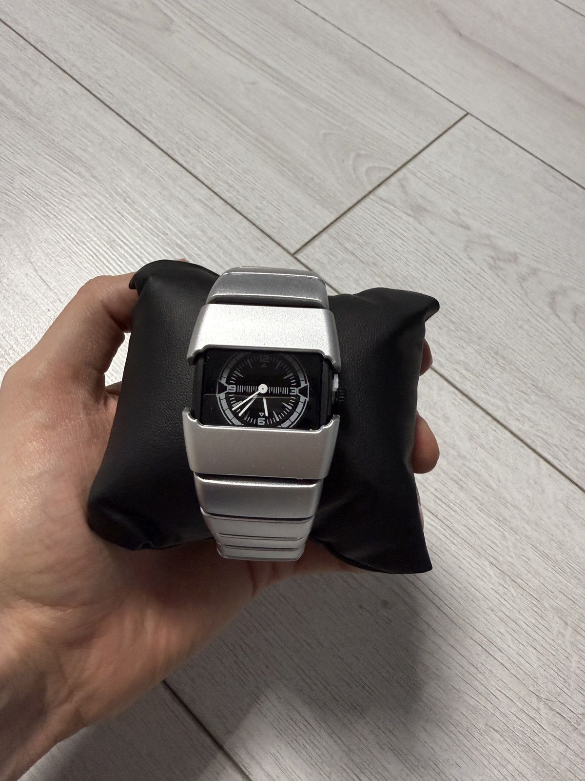 Vintage Vintage Watch y2k d line design digital armor strap Size ONE SIZE - 1 Thumbnail