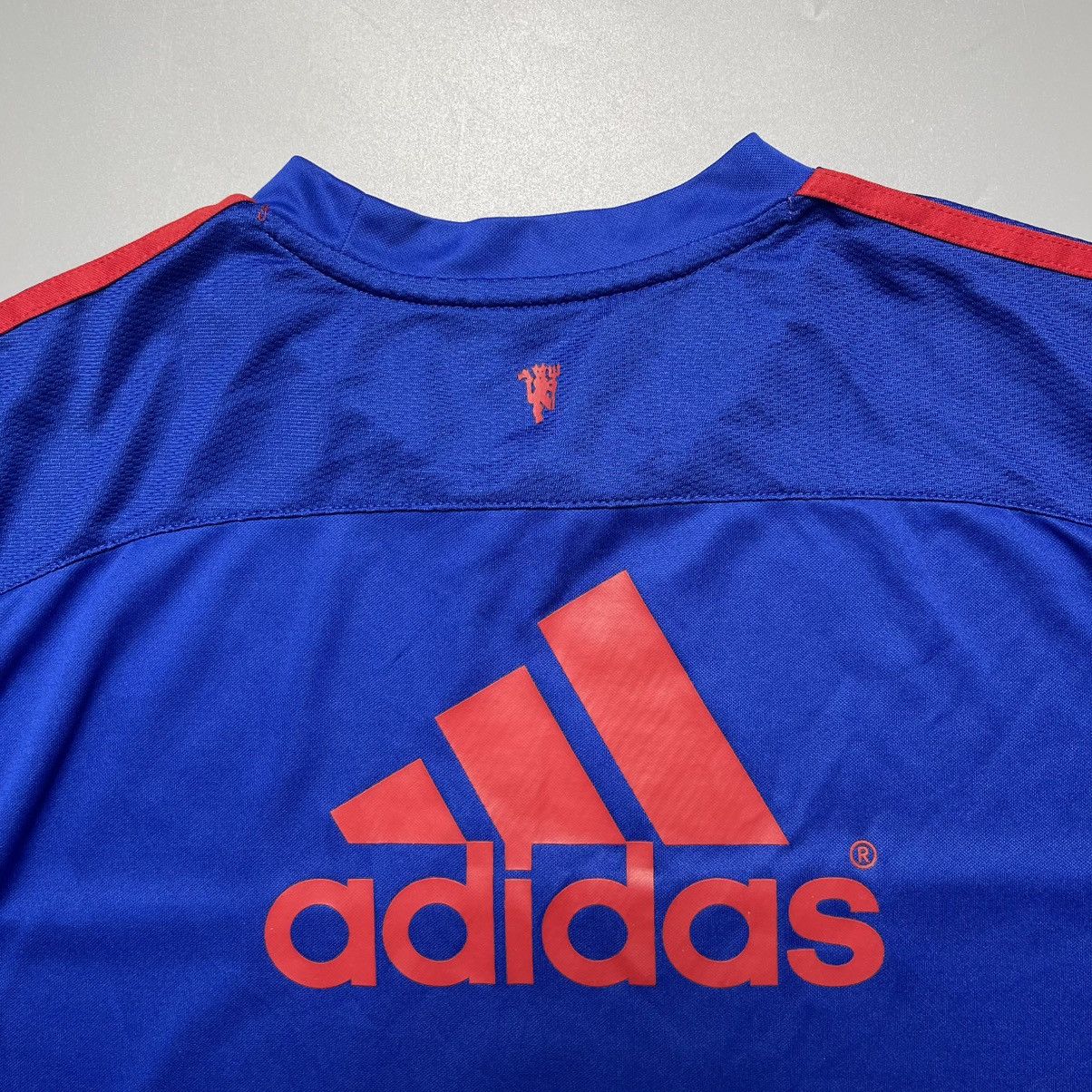 Adidas MANCHESTER UNITED ADIDAS 2015/2016 FOOTBALL TRAINING JERSEY Size US L / EU 52-54 / 3 - 9 Thumbnail