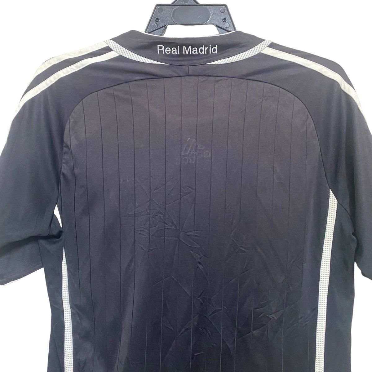 Adidas Vintage Real Madrid Away Jersey 2006 Size US S / EU 44-46 / 1 - 9 Thumbnail