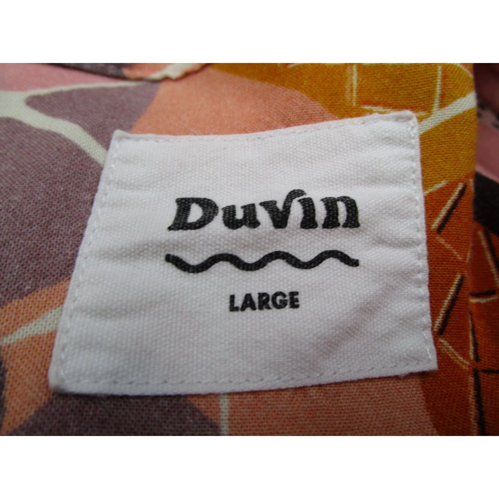 Vintage VINTAGE Duvin Shirt Mens Large Pink Short Sleeve Casual Crew Neck 90s Geometric Tropical Size US L / EU 52-54 / 3 - 3 Thumbnail