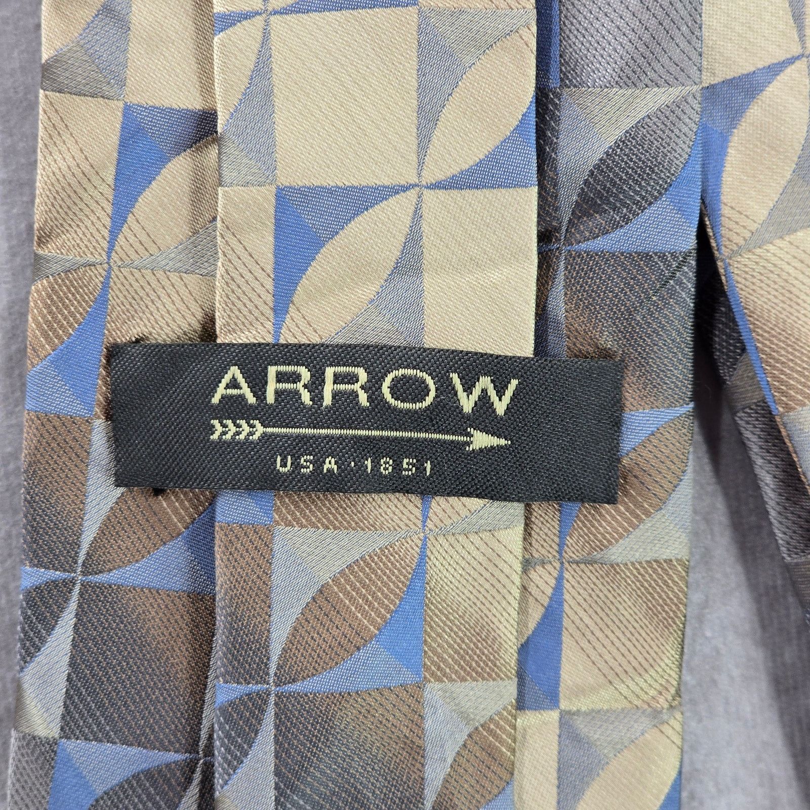 Arrow Arrow Gray Blue Gold Geometric 100% Silk Men's Neck Tie NWOT Size 30 - 4 Thumbnail