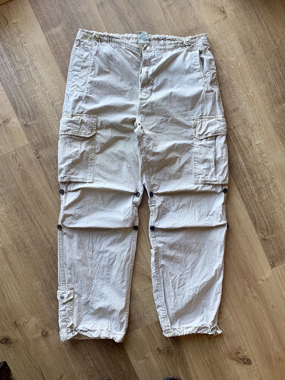 True Religion True Religion beige vintage Cargo pants Size US 32 / EU 48 - 1 Thumbnail
