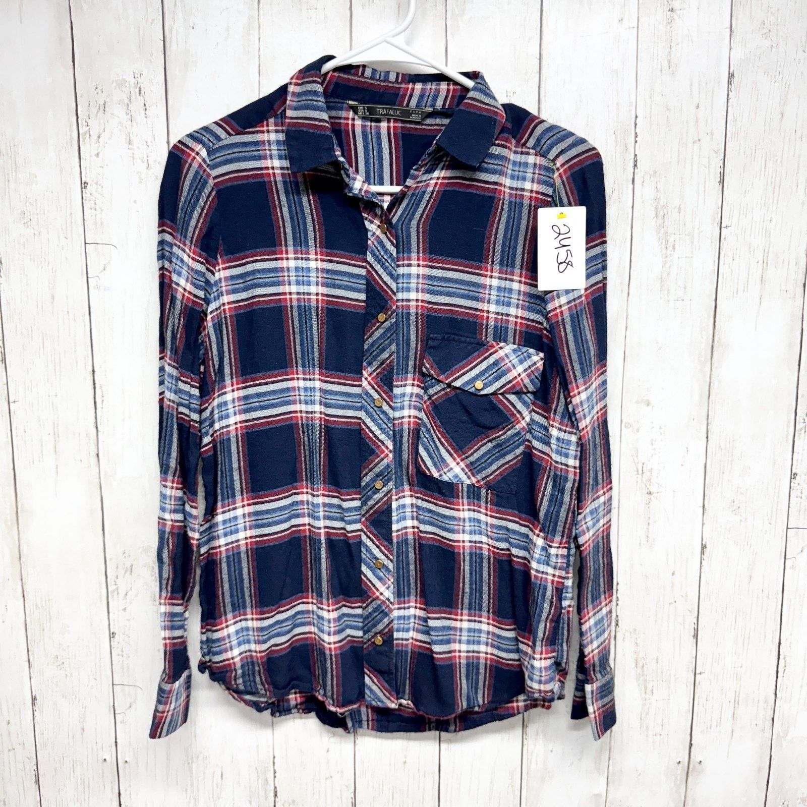 Zara Zara Trafaluc Small Plaid Collared Long Sleeve Button Down Size S / US 4 / IT 40 - 1 Thumbnail