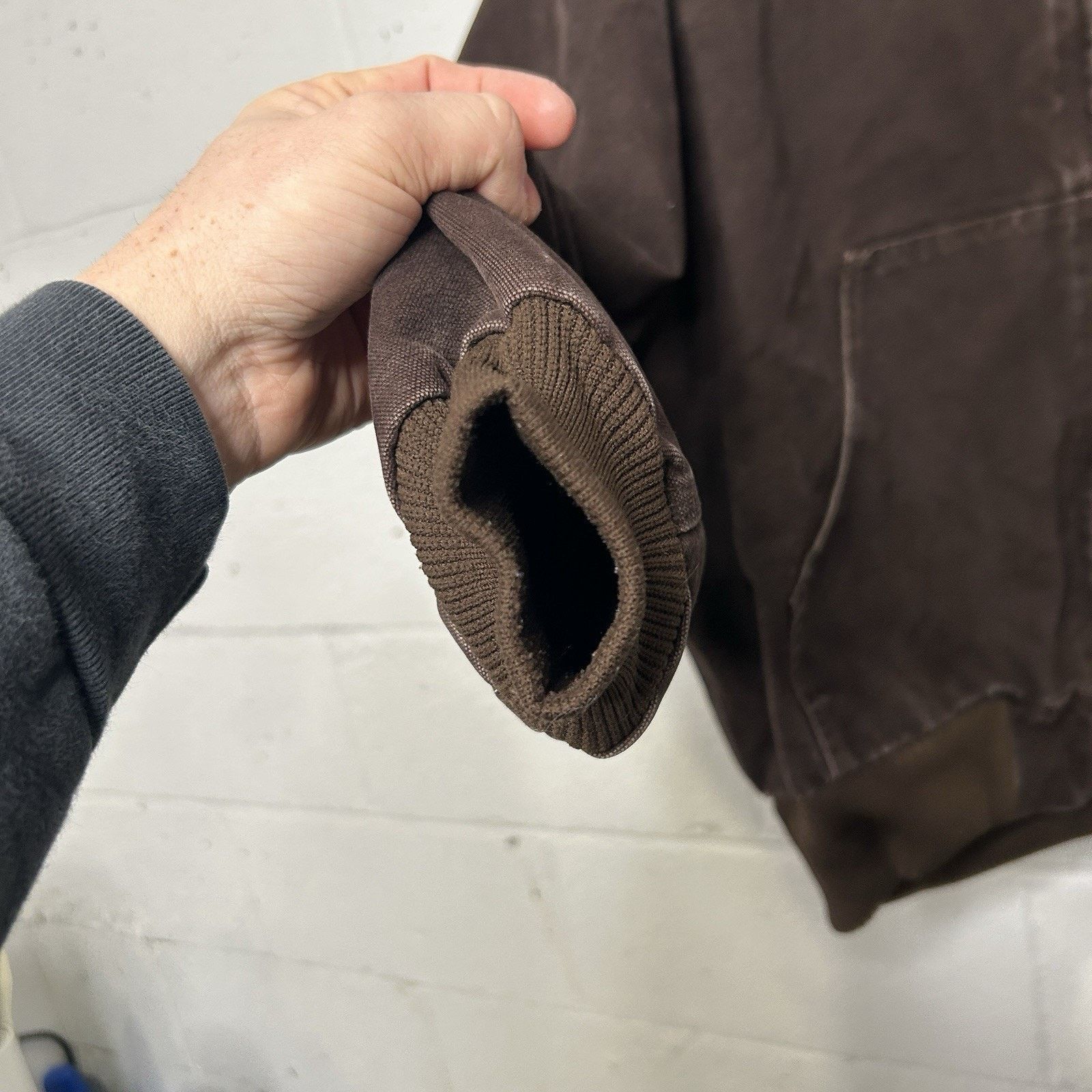 Carhartt Vintage Carhartt Hooded Active Jacket “Dark Brown” J130 DKB Size US L / EU 52-54 / 3 - 11 Thumbnail