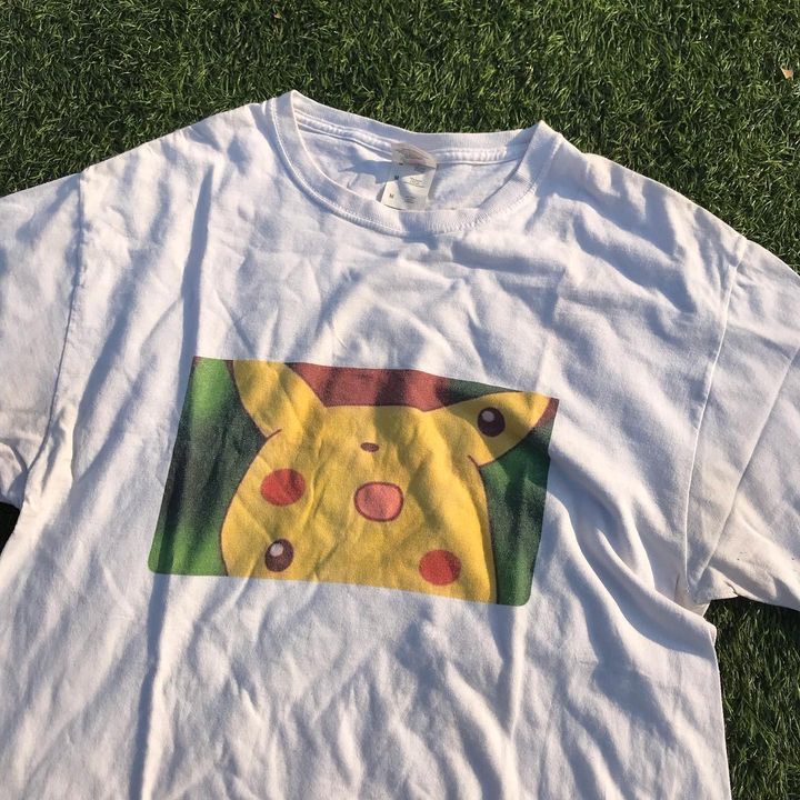 Anime × Japanese Brand × Pokemon Vintage Pokemon Tee Pikachu iconic icon In Fruit of the loo Size US M / EU 48-50 / 2 - 3 Thumbnail