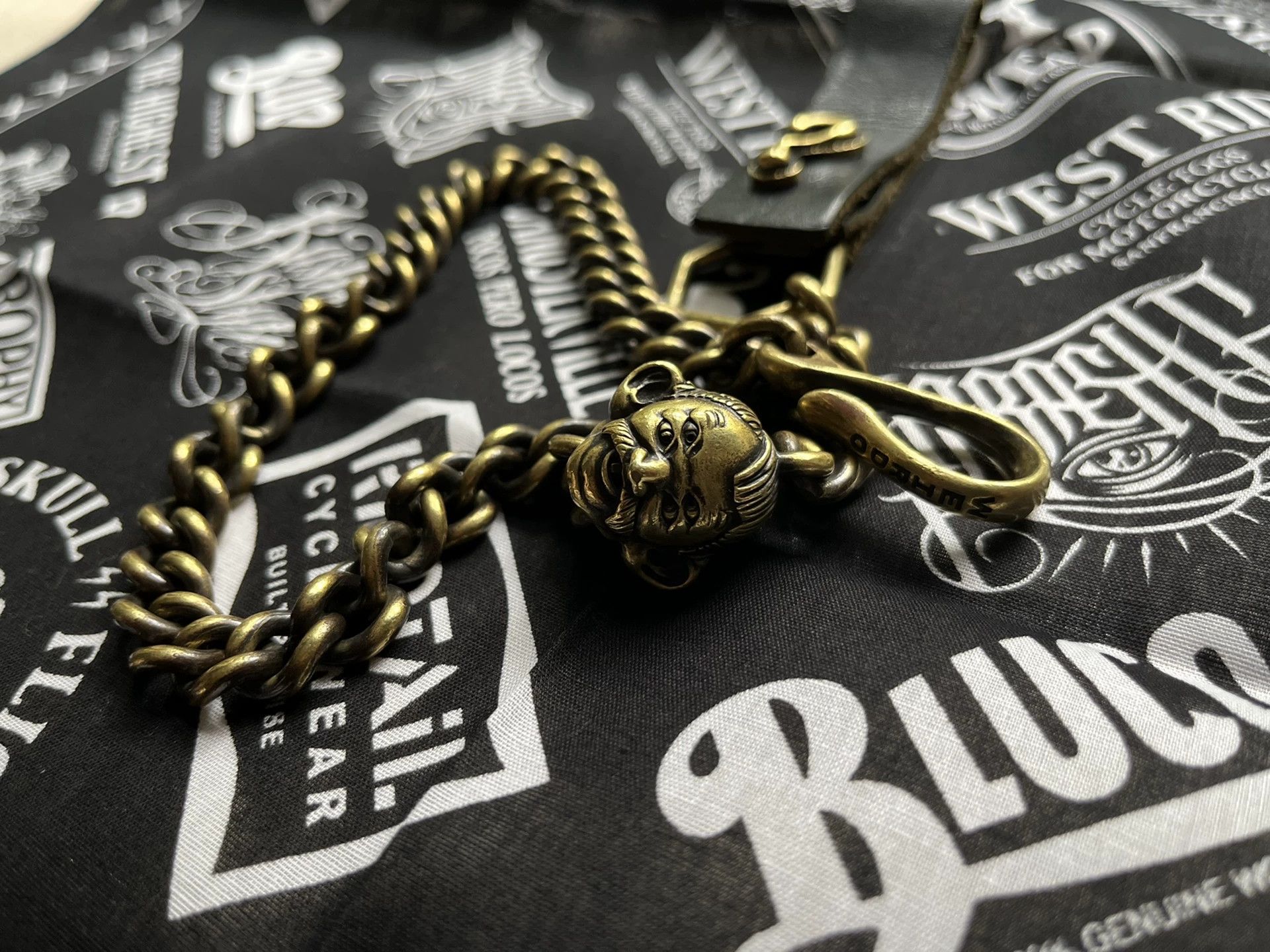 Absurd Weirdo Four-Eye Drunkard Pants Chain Size ONE SIZE - 1 Thumbnail