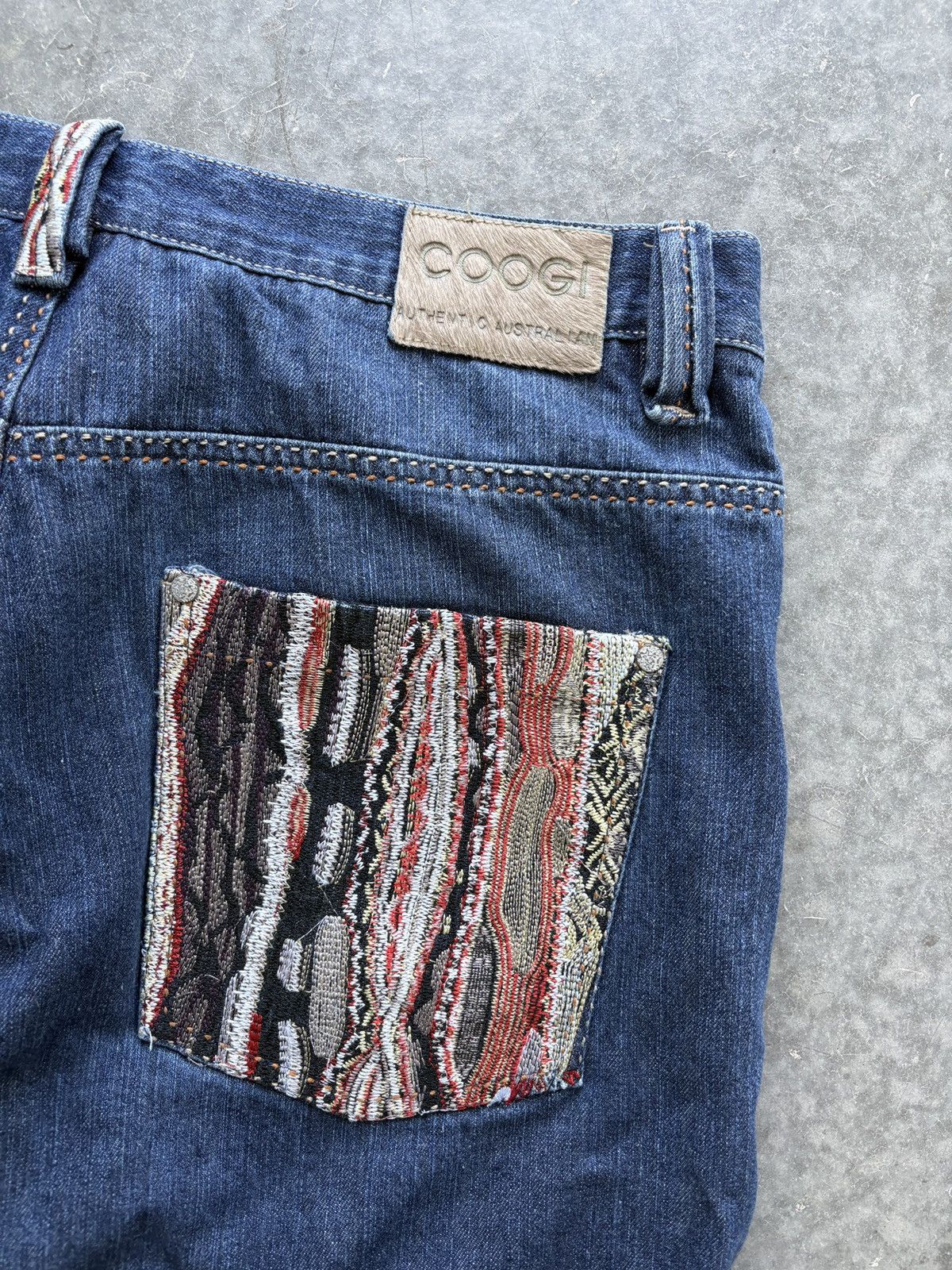 Coogi Vintage Y2K Coogi Baggy Embroidered Jean Shorts Size US 40 / EU 56 - 2 Thumbnail